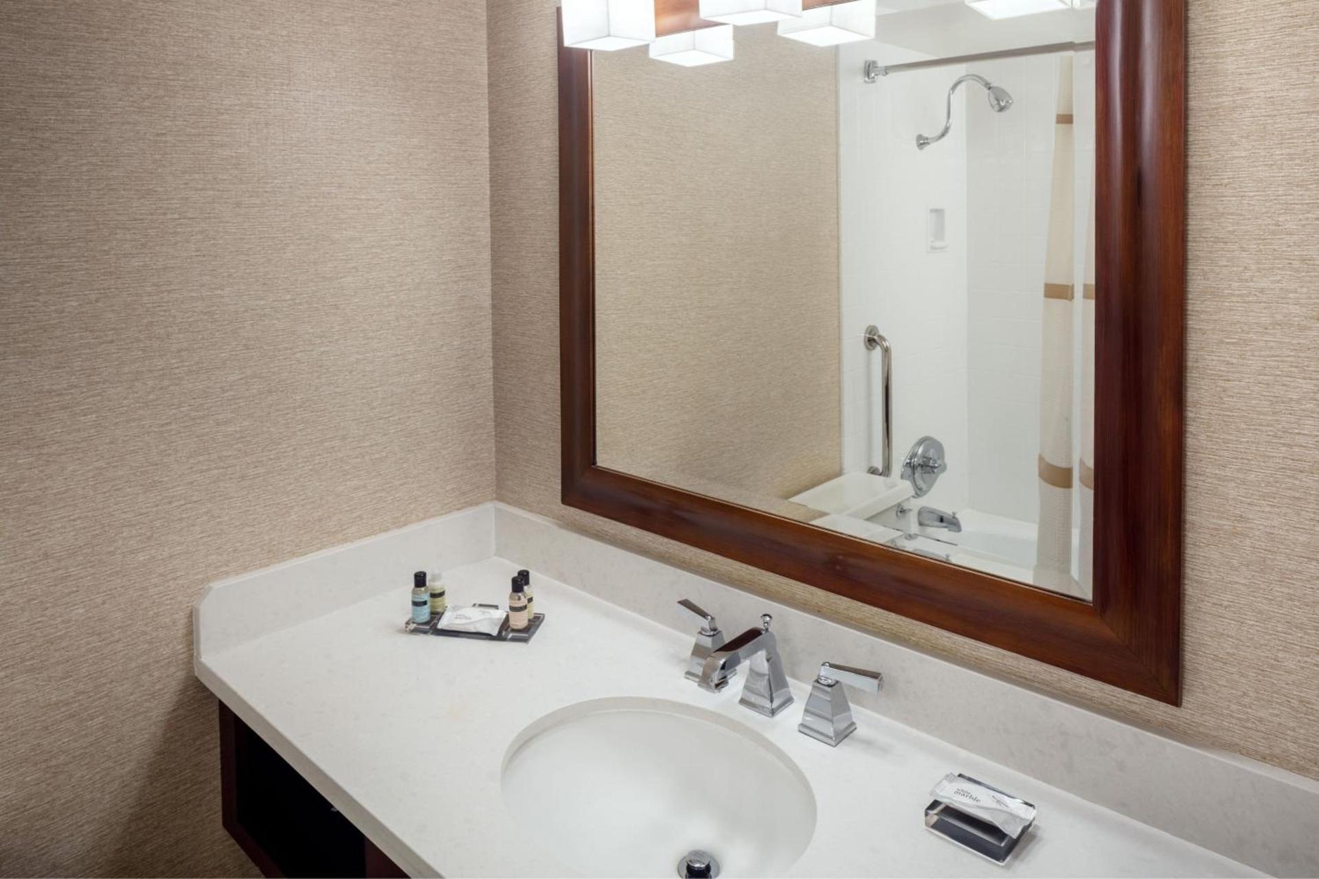 Indianapolis Marriott East photo 10