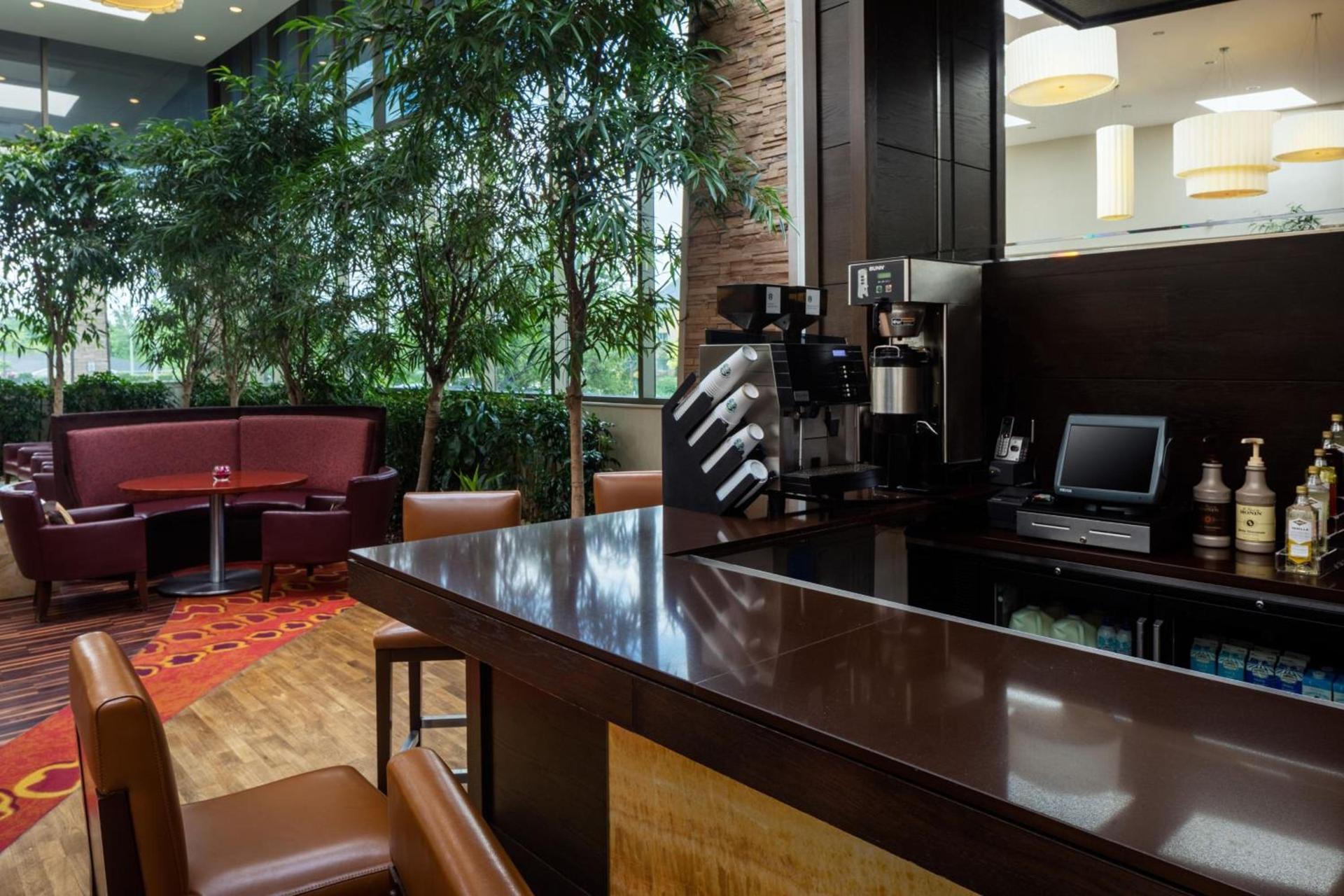 Indianapolis Marriott East photo 22
