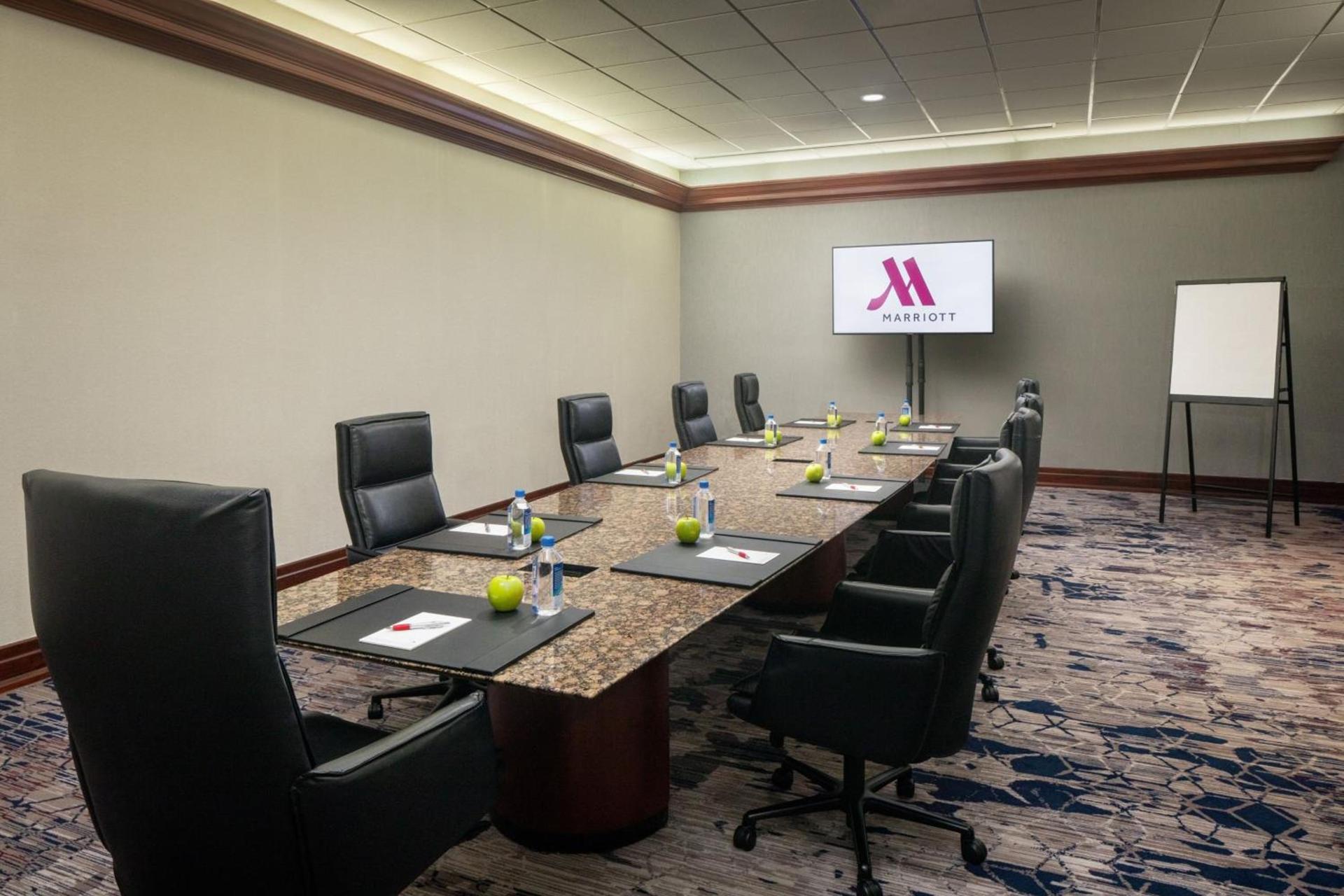 Indianapolis Marriott East photo 28