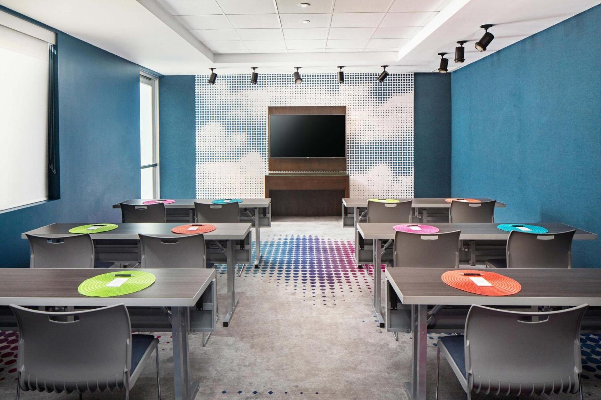 Aloft by Marriott Tempe photo 25