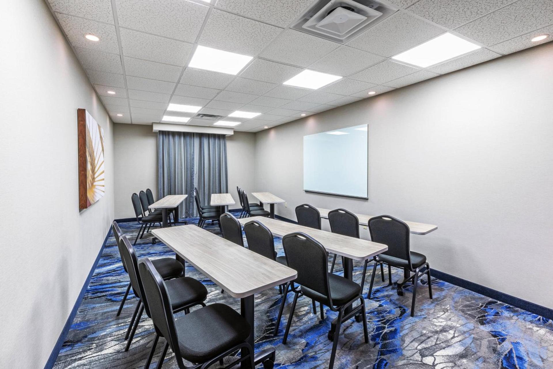 Fairfield Inn & Suites Tulsa Downtown Arts District photo 28