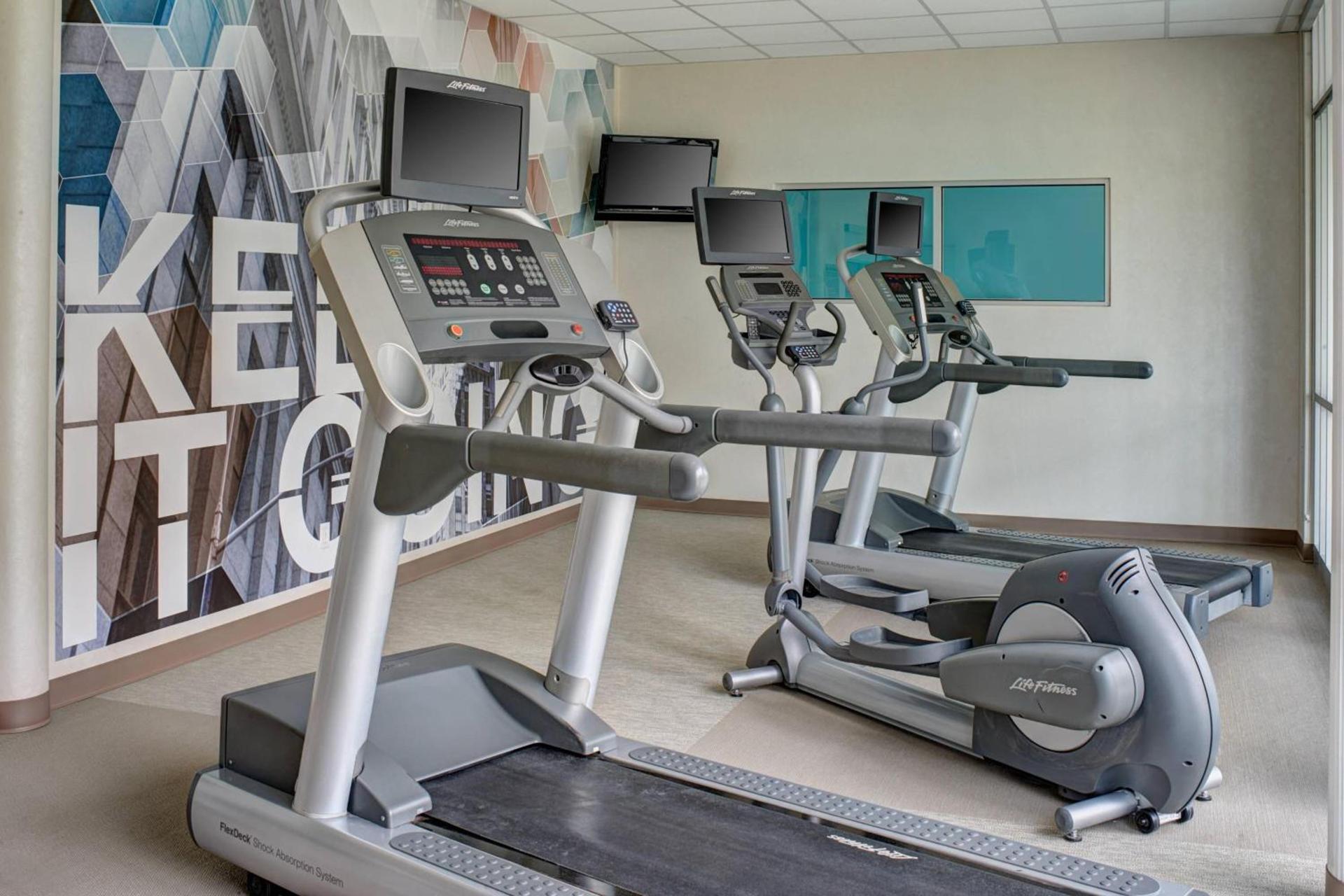 SpringHill Suites by Marriott Saginaw photo 21