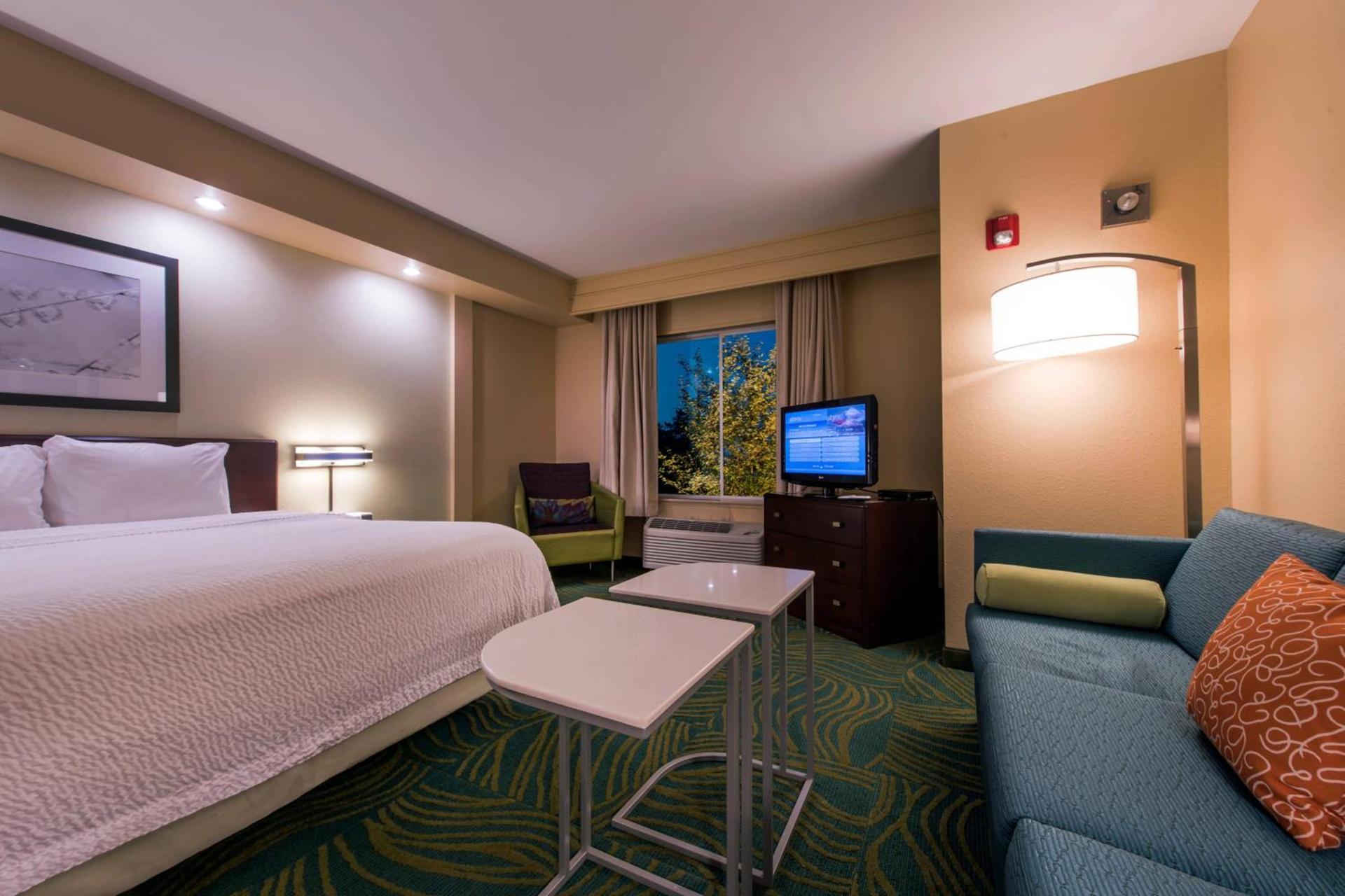SpringHill Suites Devens Common Center photo 6