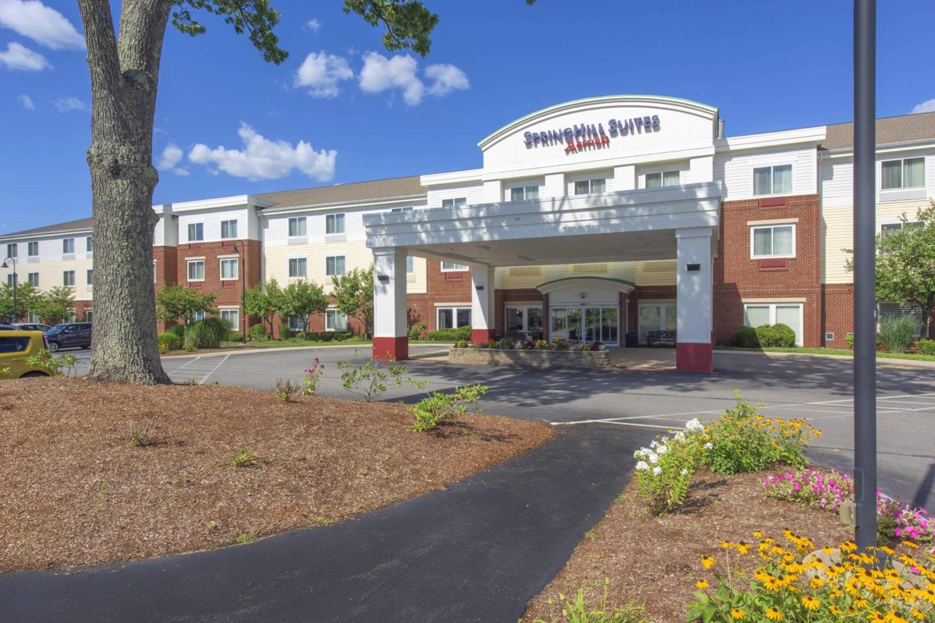 SpringHill Suites Devens Common Center photo 1