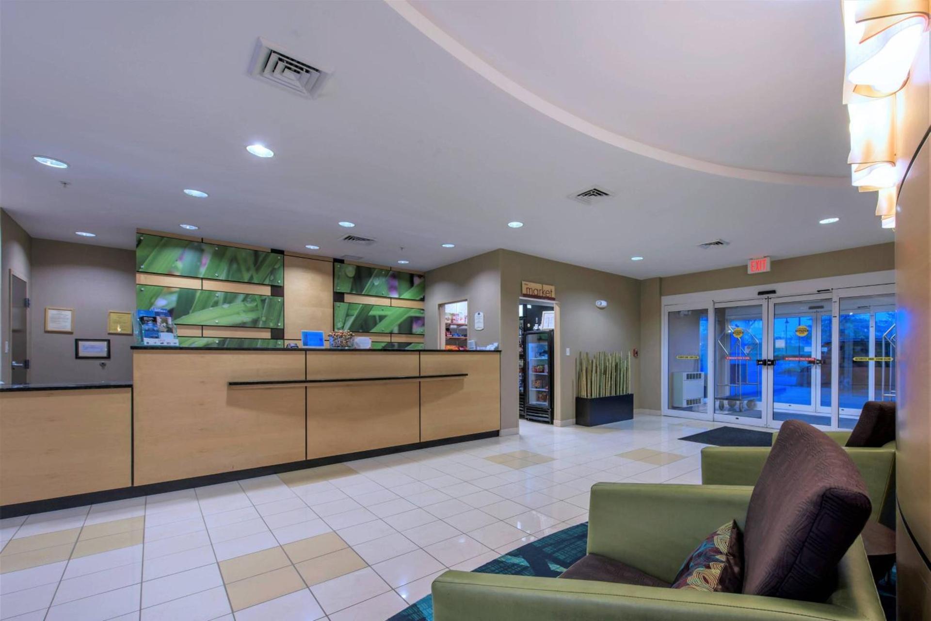 SpringHill Suites Devens Common Center photo 2