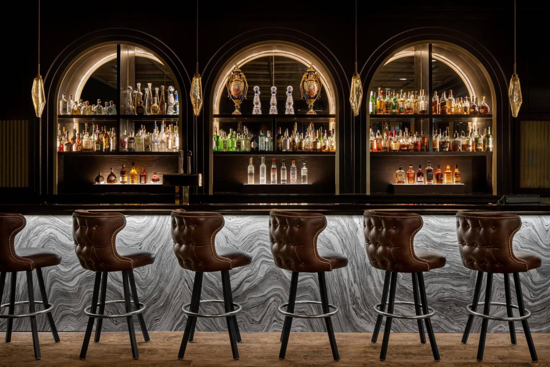 The Drake Oak Brook, Autograph Collection photo 34