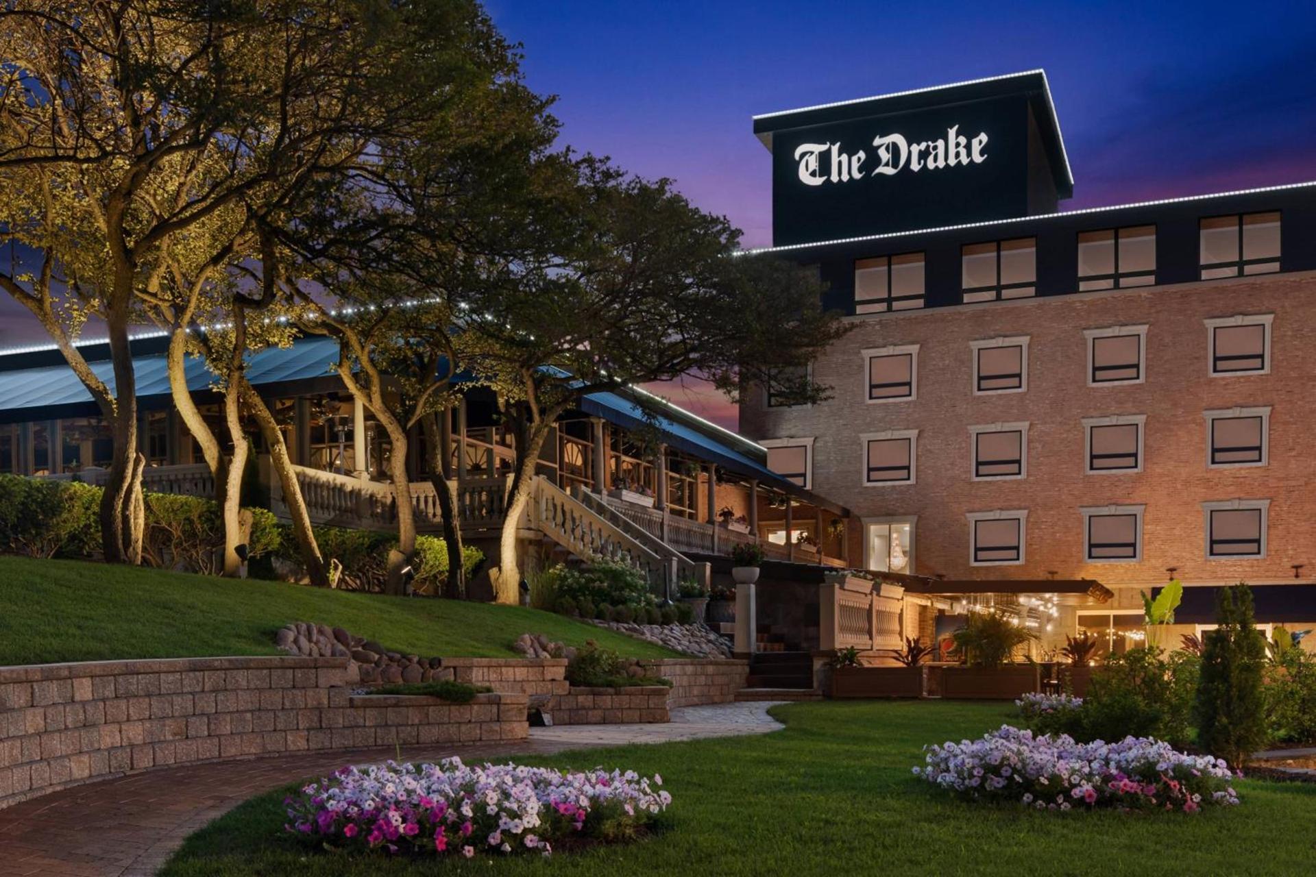 The Drake Oak Brook, Autograph Collection photo 5