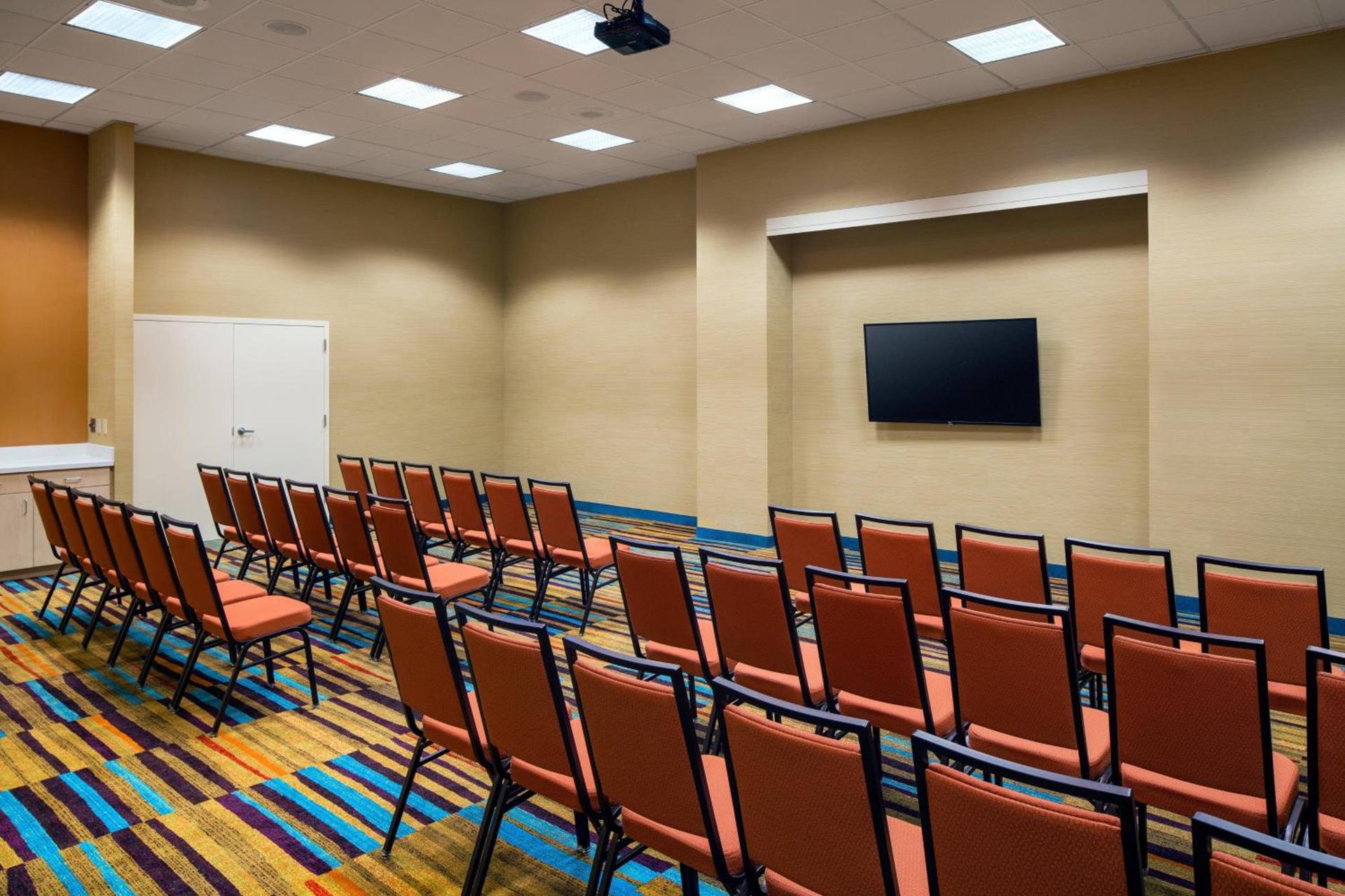 Fairfield by Marriott Anaheim Resort photo 41