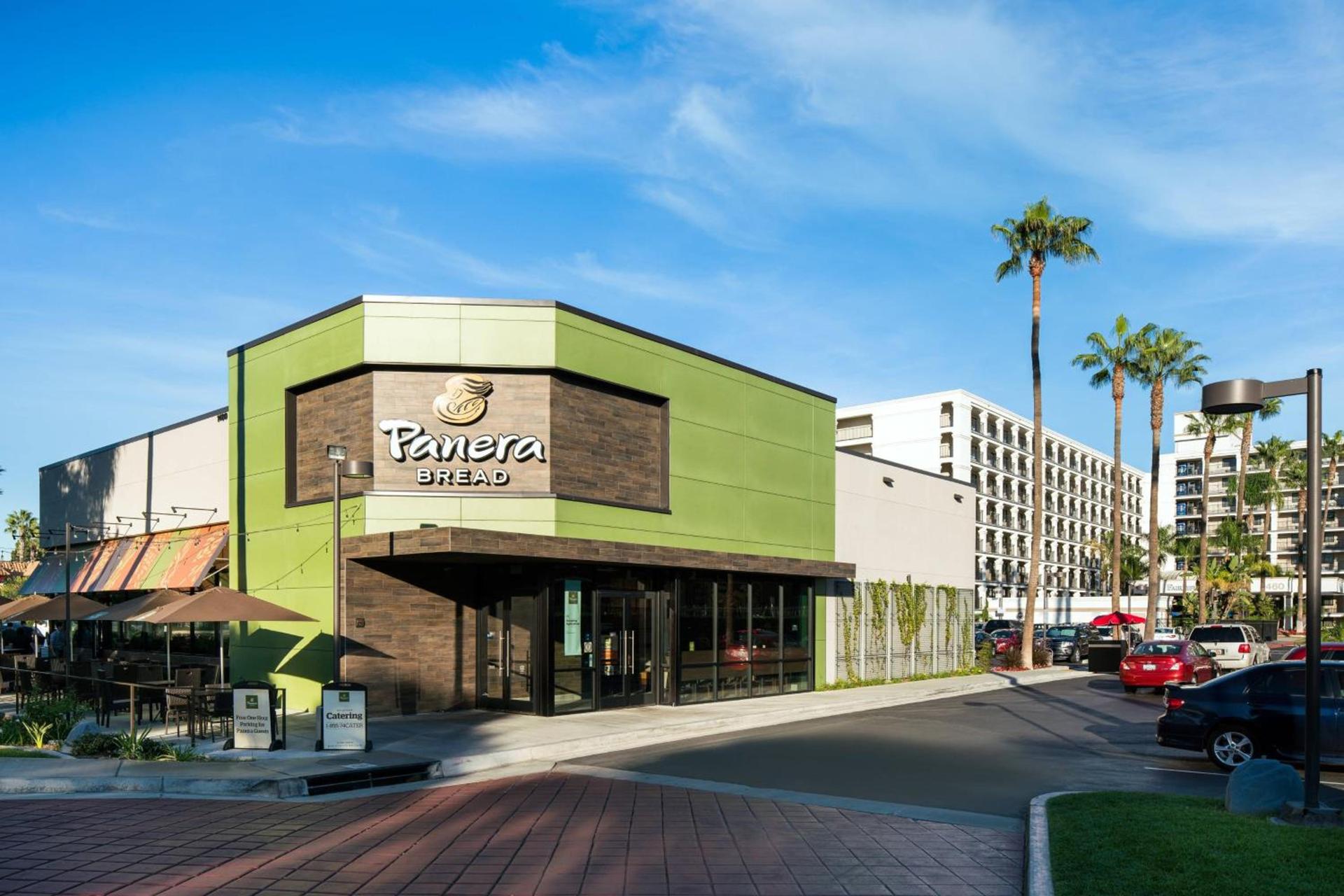 Fairfield by Marriott Anaheim Resort photo 33