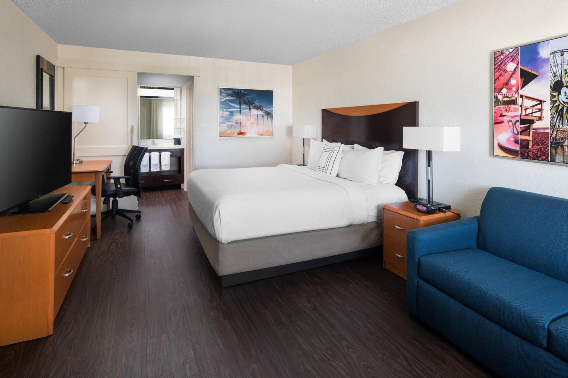 Fairfield by Marriott Anaheim Resort photo 16
