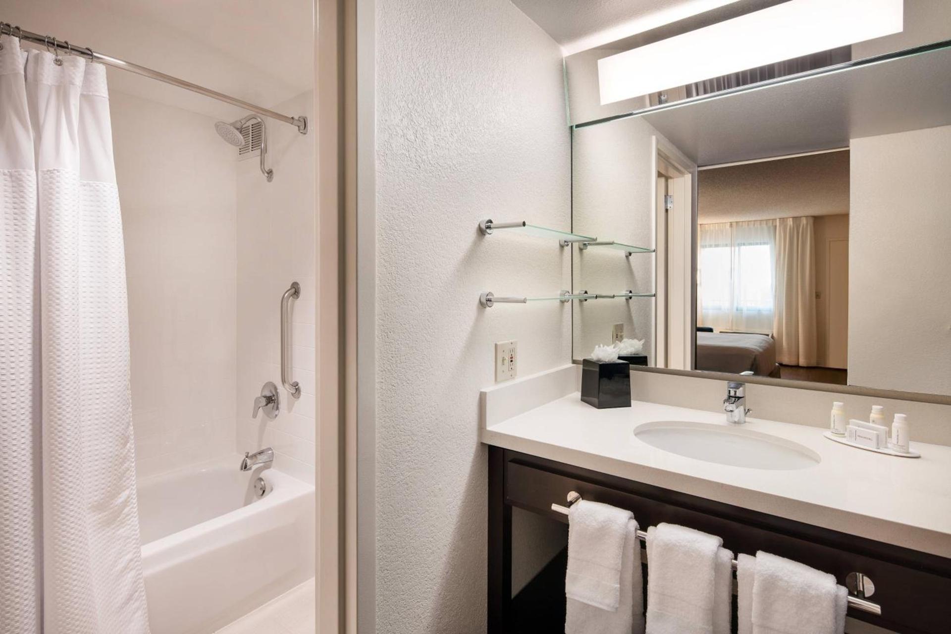 Fairfield by Marriott Anaheim Resort photo 22