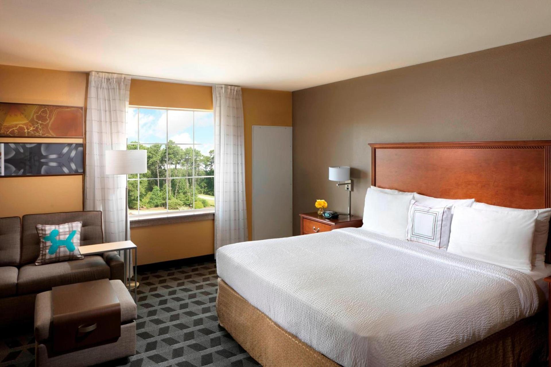 TownePlace Suites Houston North/Shenandoah photo 11