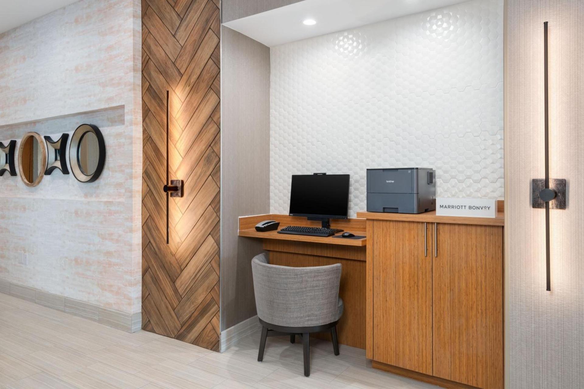 SpringHill Suites by Marriott Weatherford Willow Park photo 12