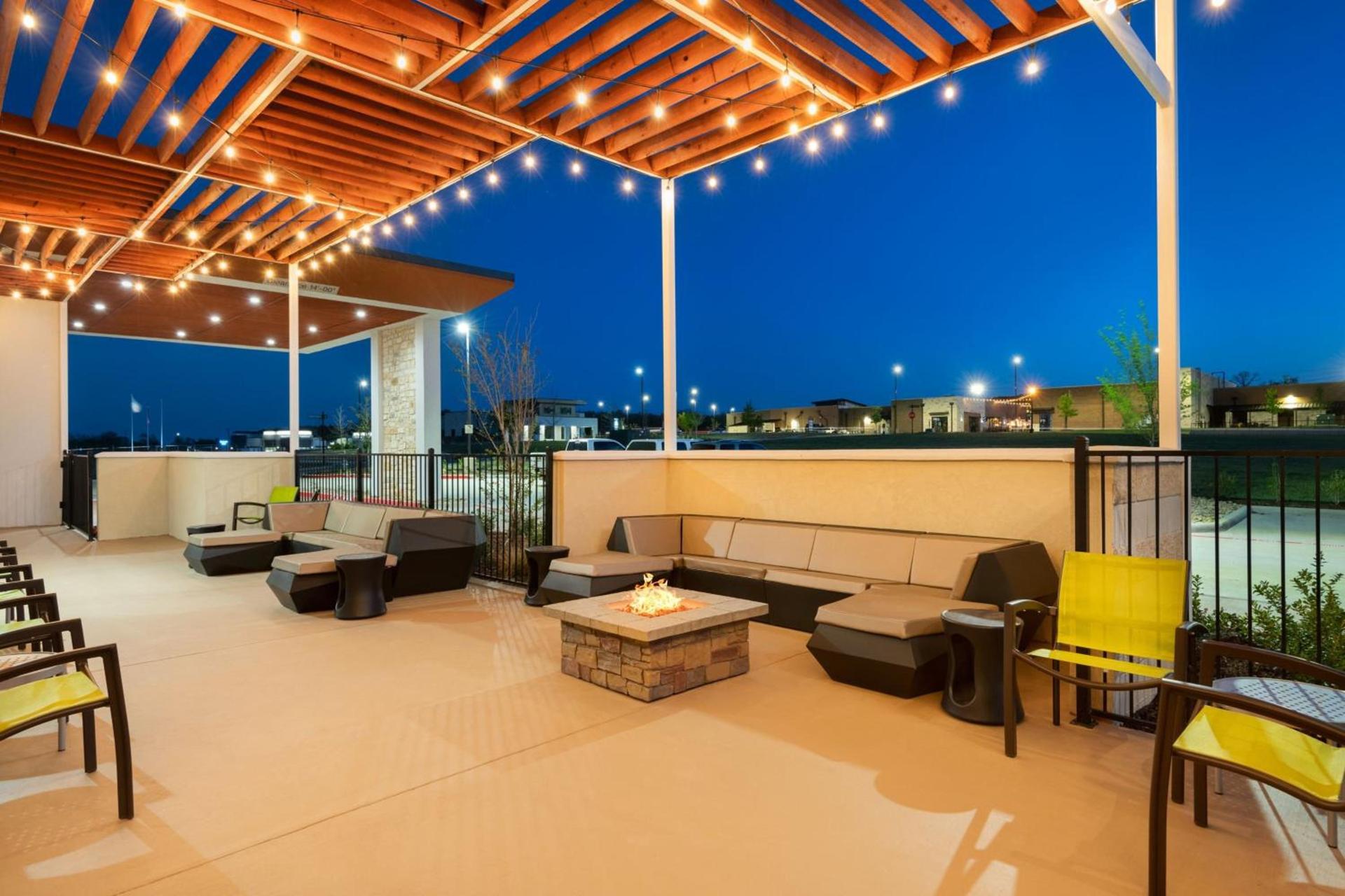 SpringHill Suites by Marriott Weatherford Willow Park photo 13