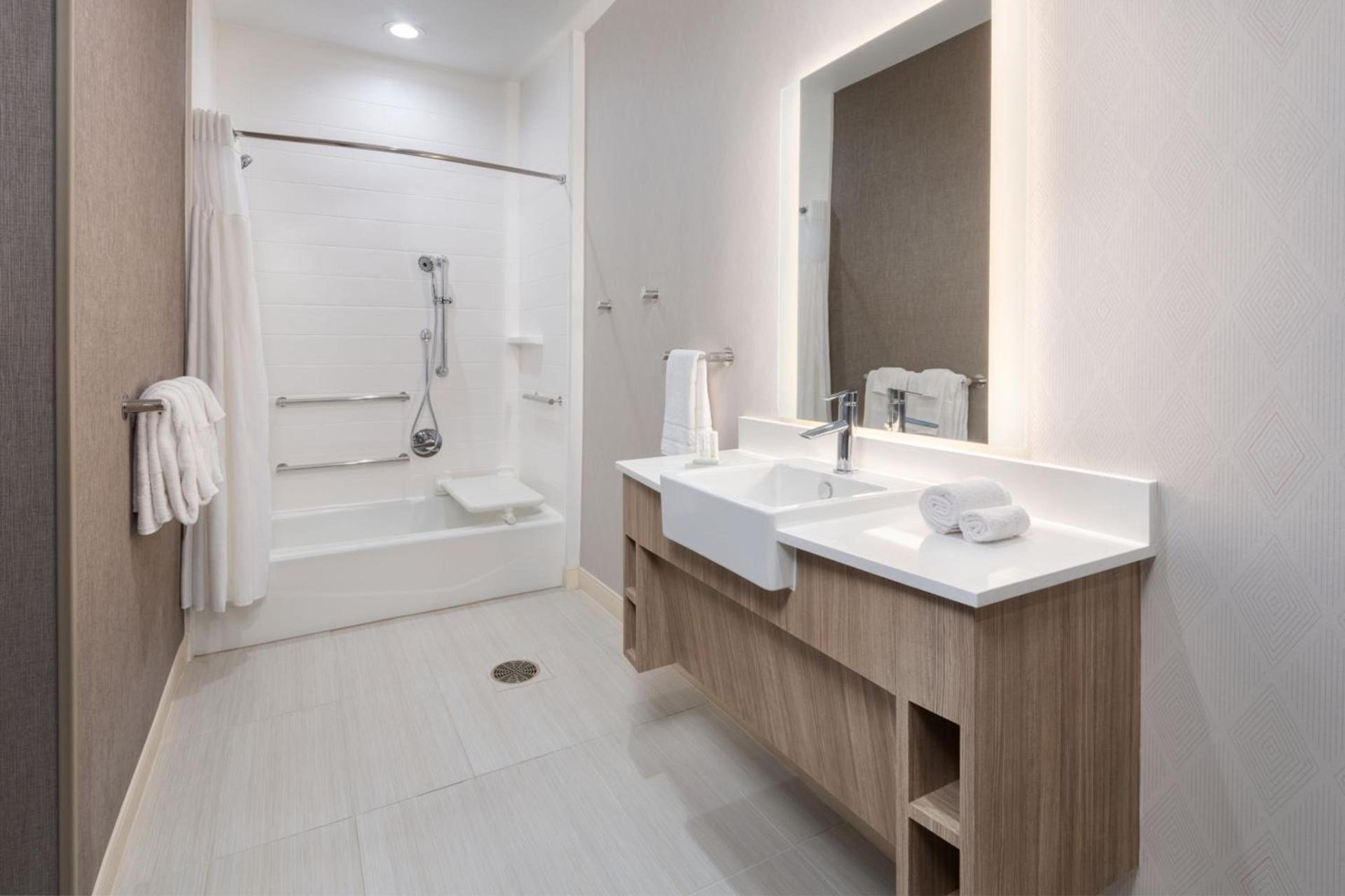 SpringHill Suites by Marriott Weatherford Willow Park photo 11