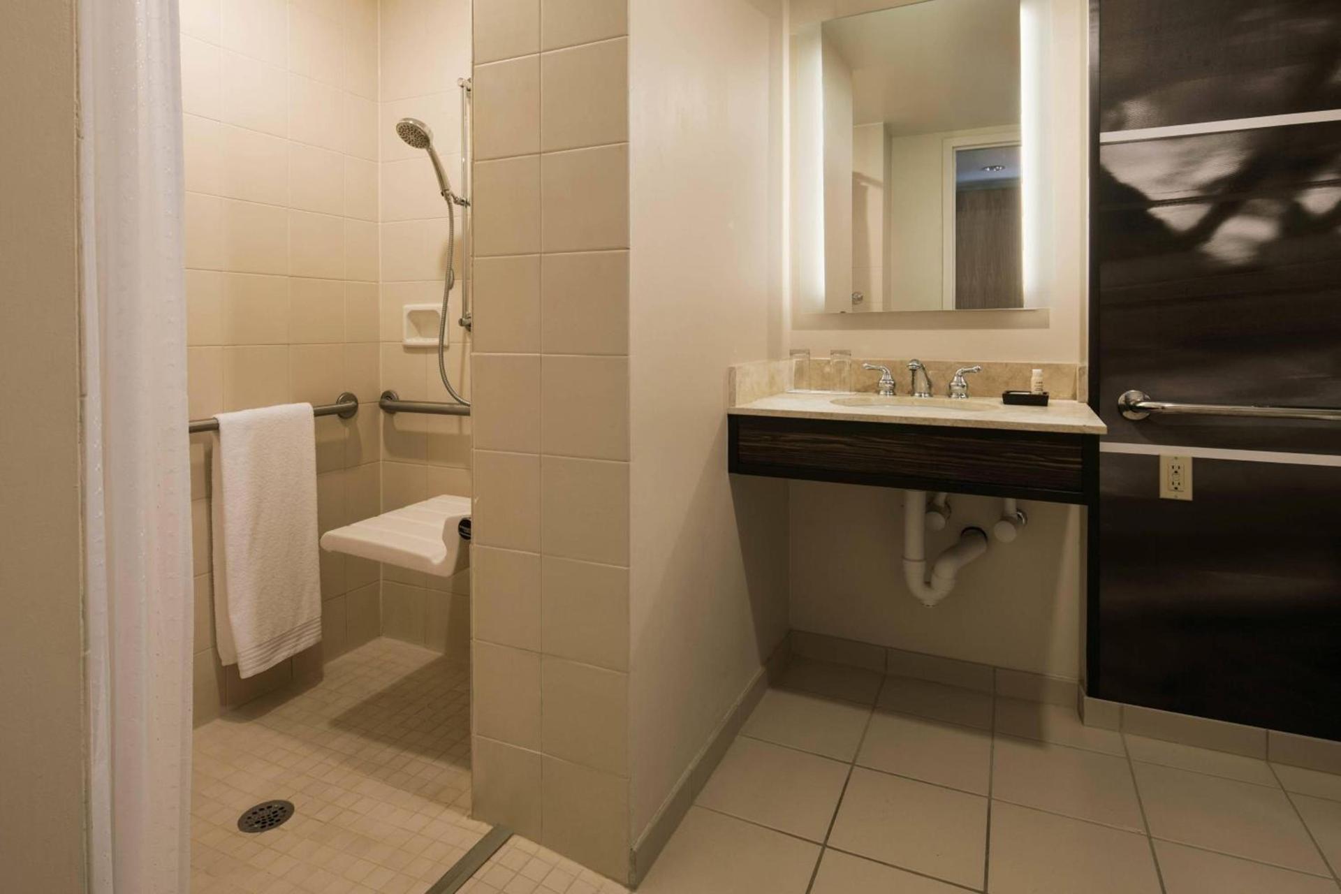Renaissance Atlanta Waverly Hotel & Convention Center photo 22