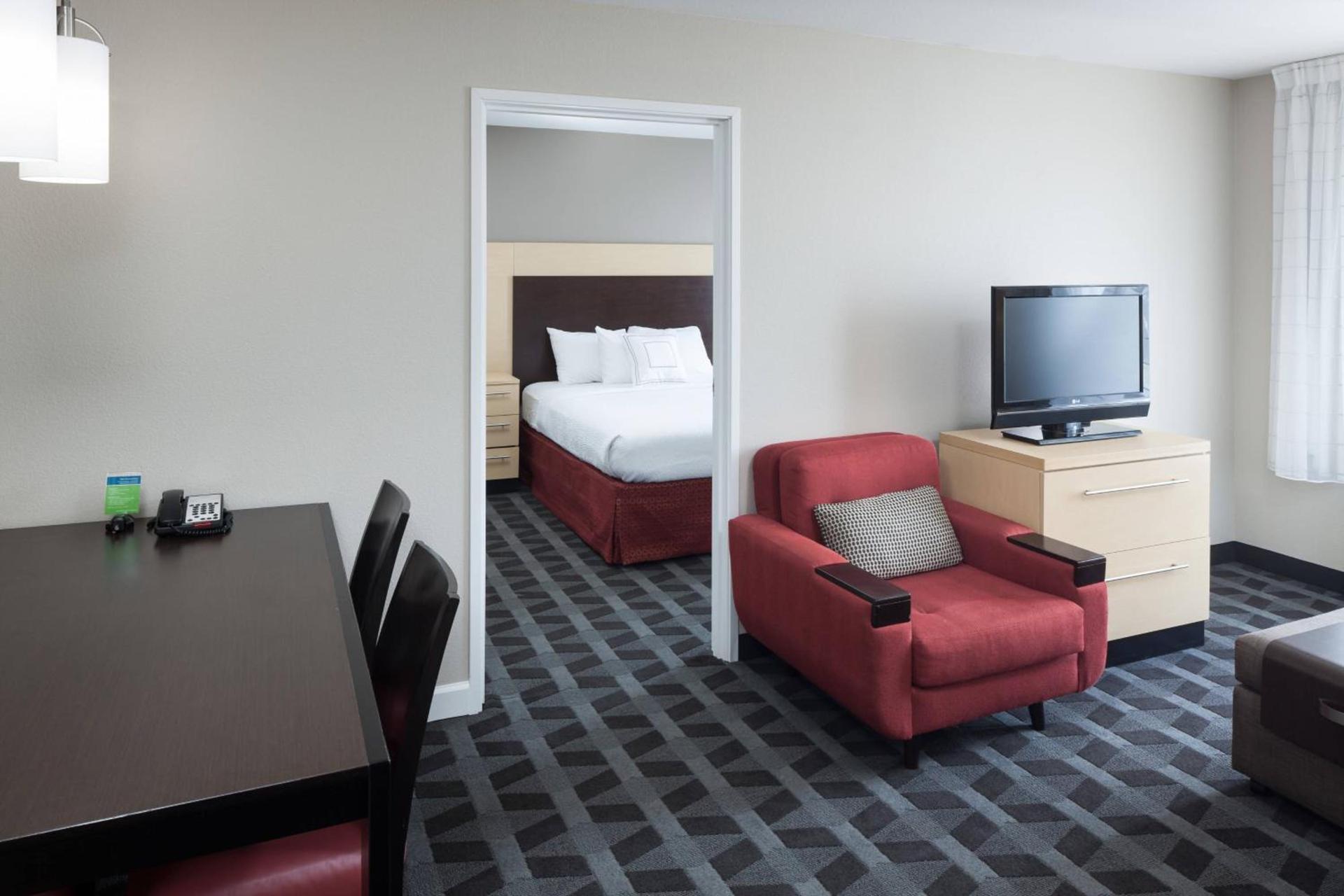 TownePlace Suites Columbia Southeast / Fort Jackson photo 9