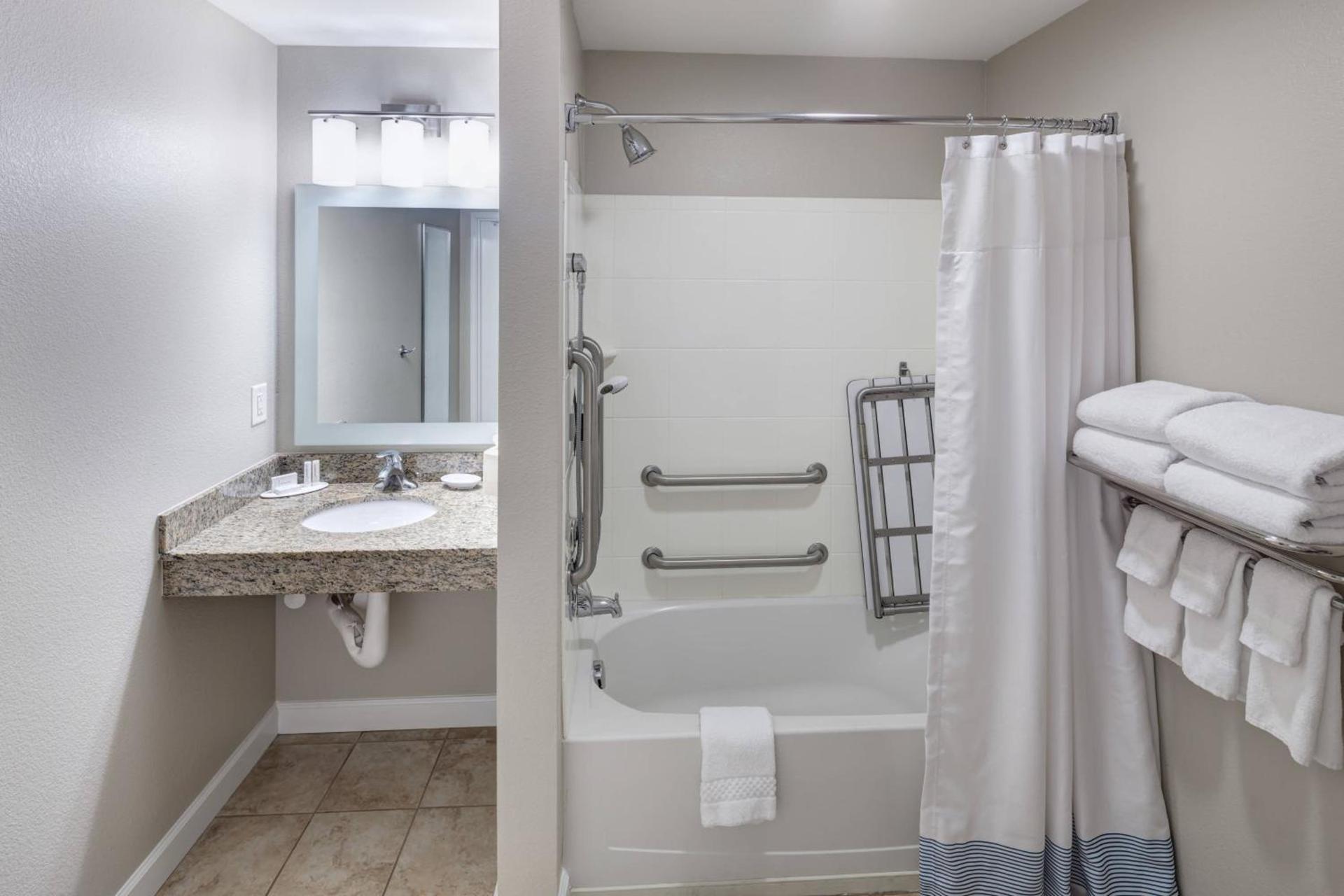 TownePlace Suites Columbia Southeast / Fort Jackson photo 18