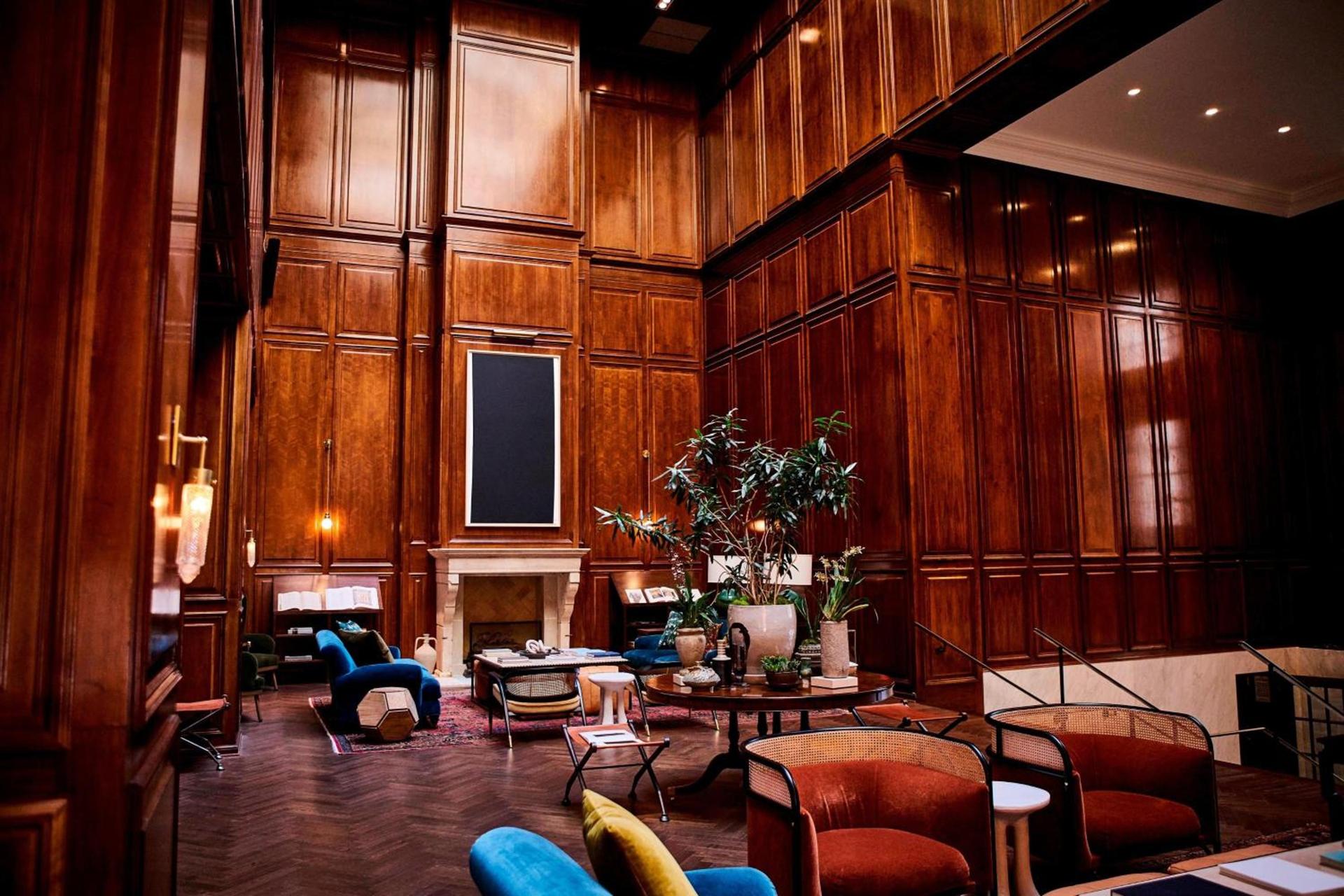 The Adolphus, Autograph Collection photo 2