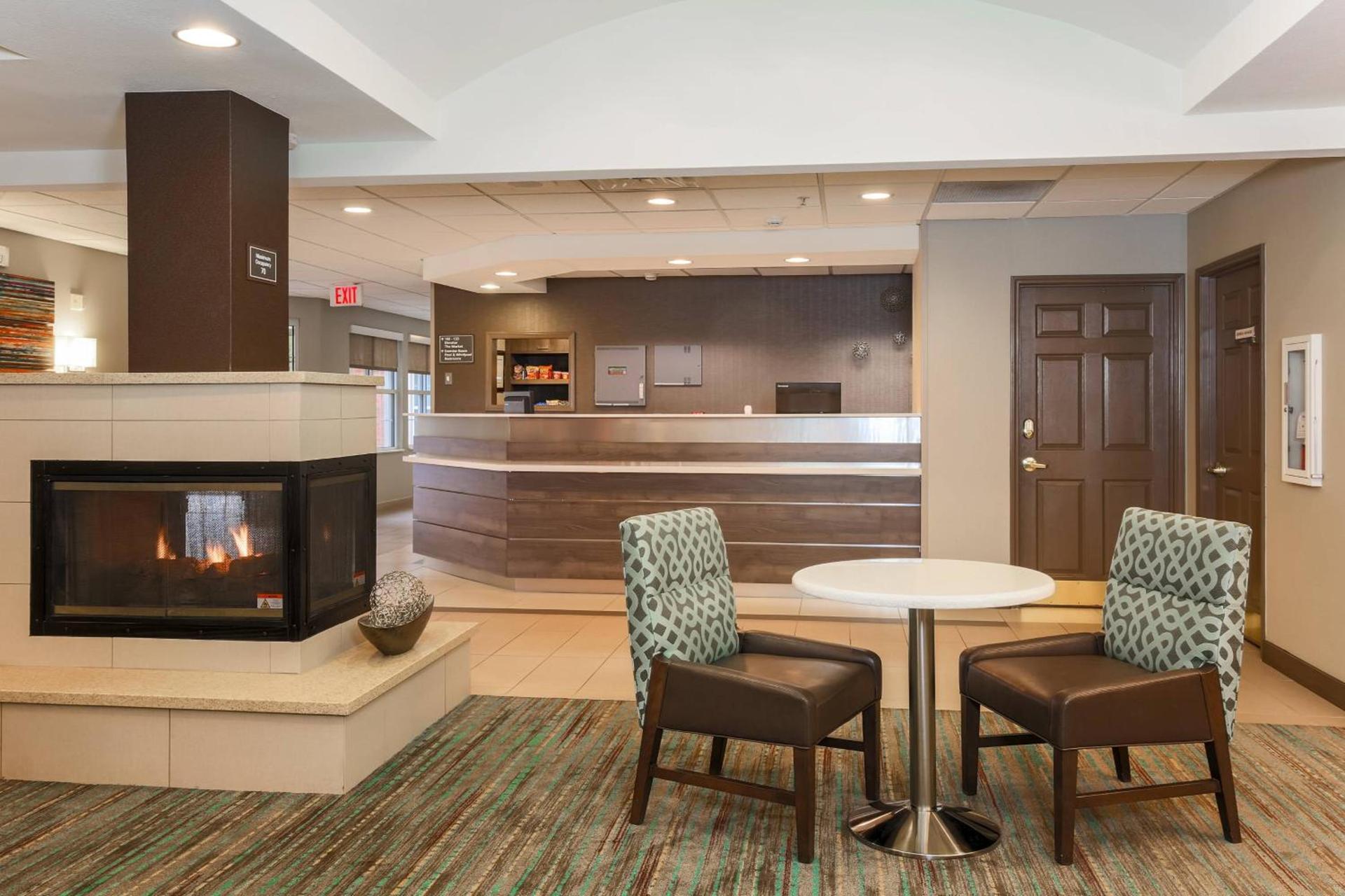 Residence Inn by Marriott Phoenix Chandler Fashion Center photo 2