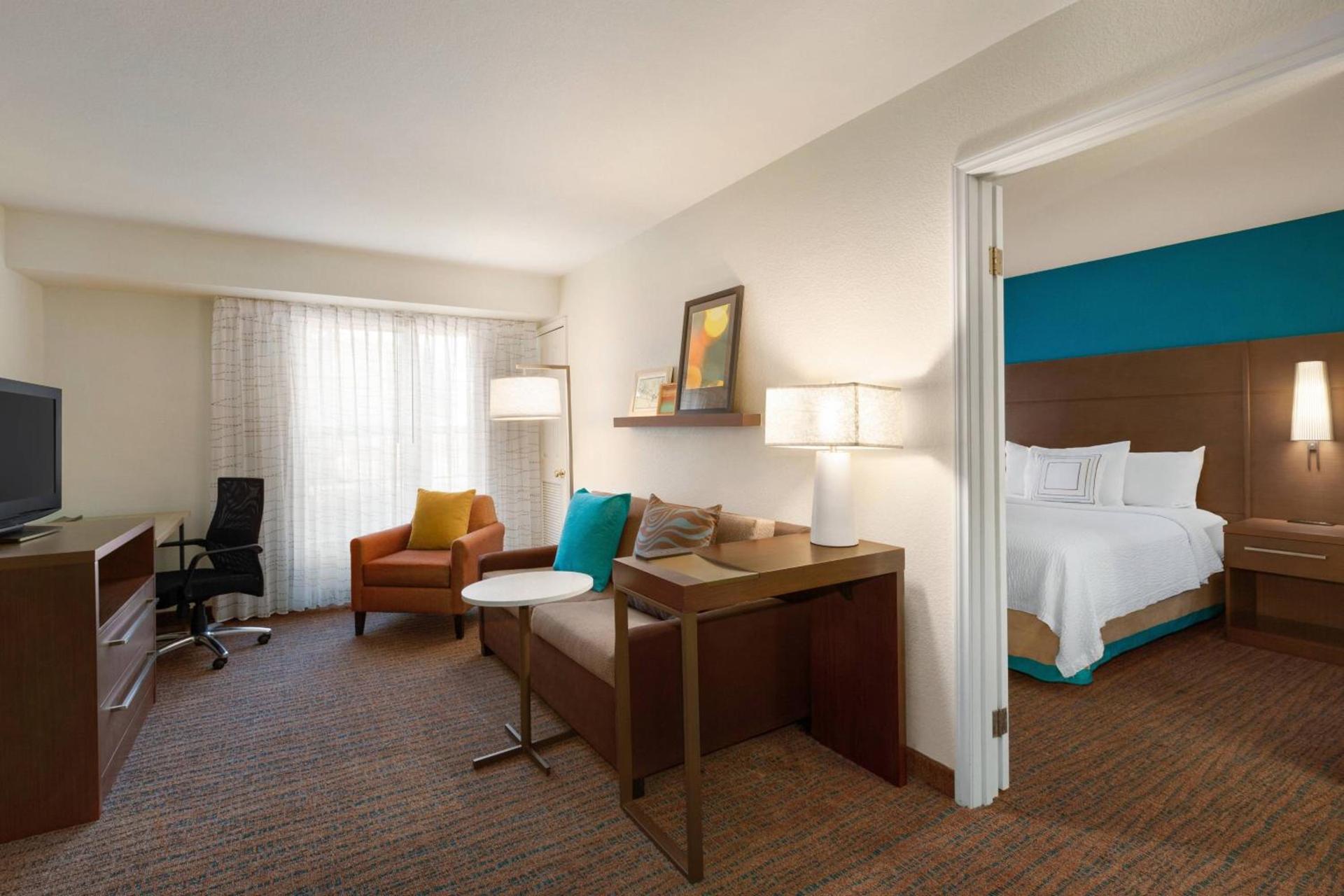 Residence Inn by Marriott Phoenix Chandler Fashion Center photo 9