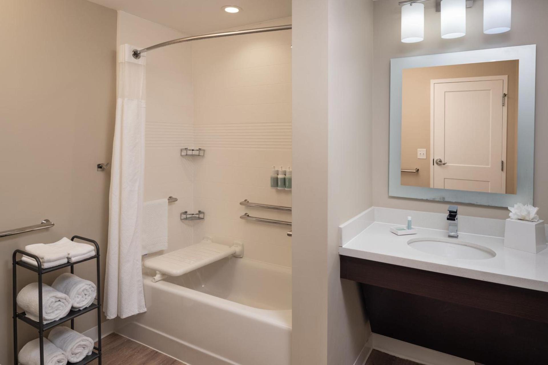 TownePlace Suites Miami Kendall West photo 16