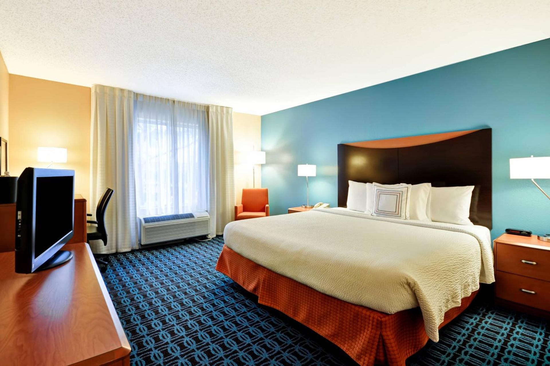 Fairfield Inn & Suites Dallas Medical/Market Center photo 5
