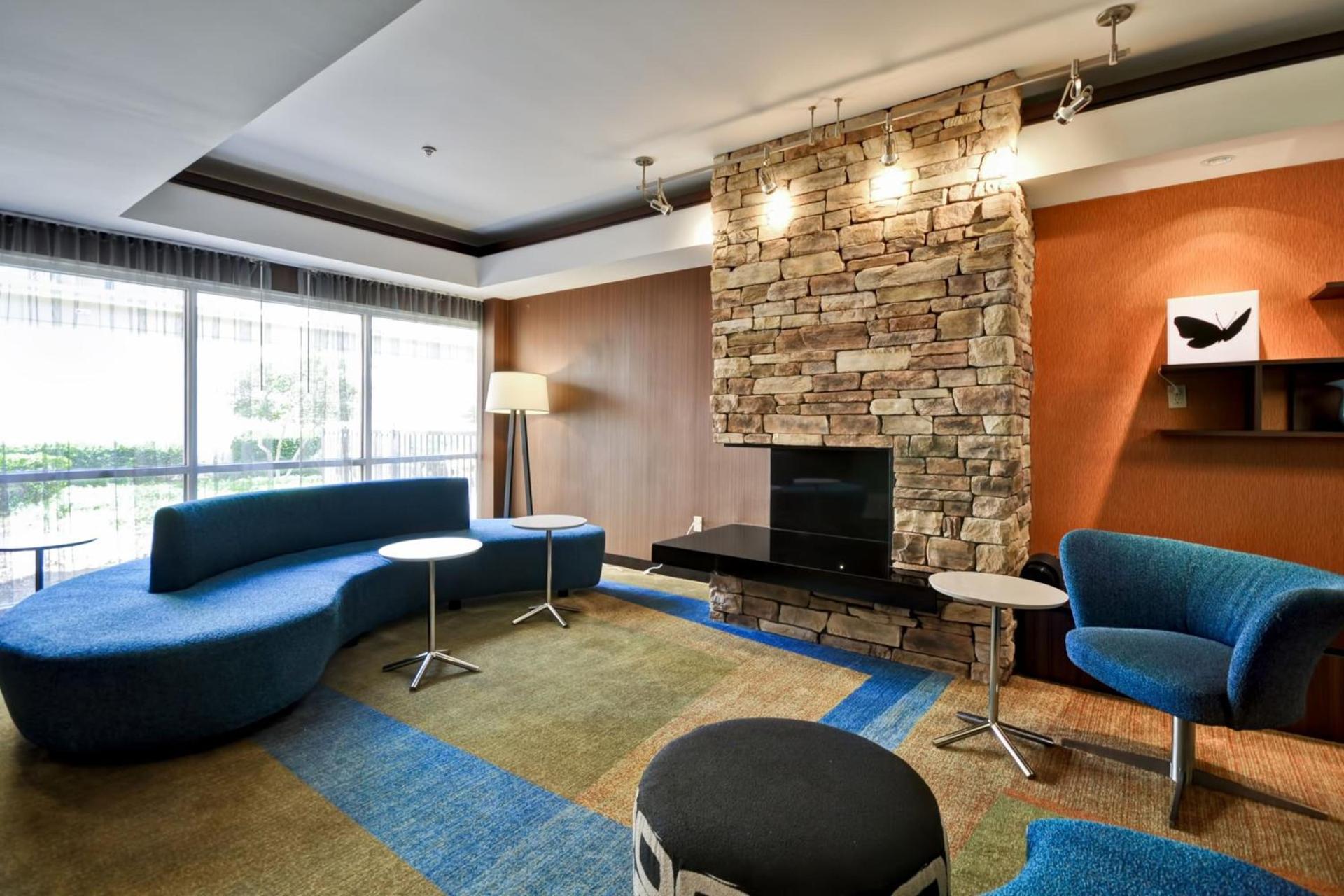 Fairfield Inn & Suites Dallas Medical/Market Center photo 4