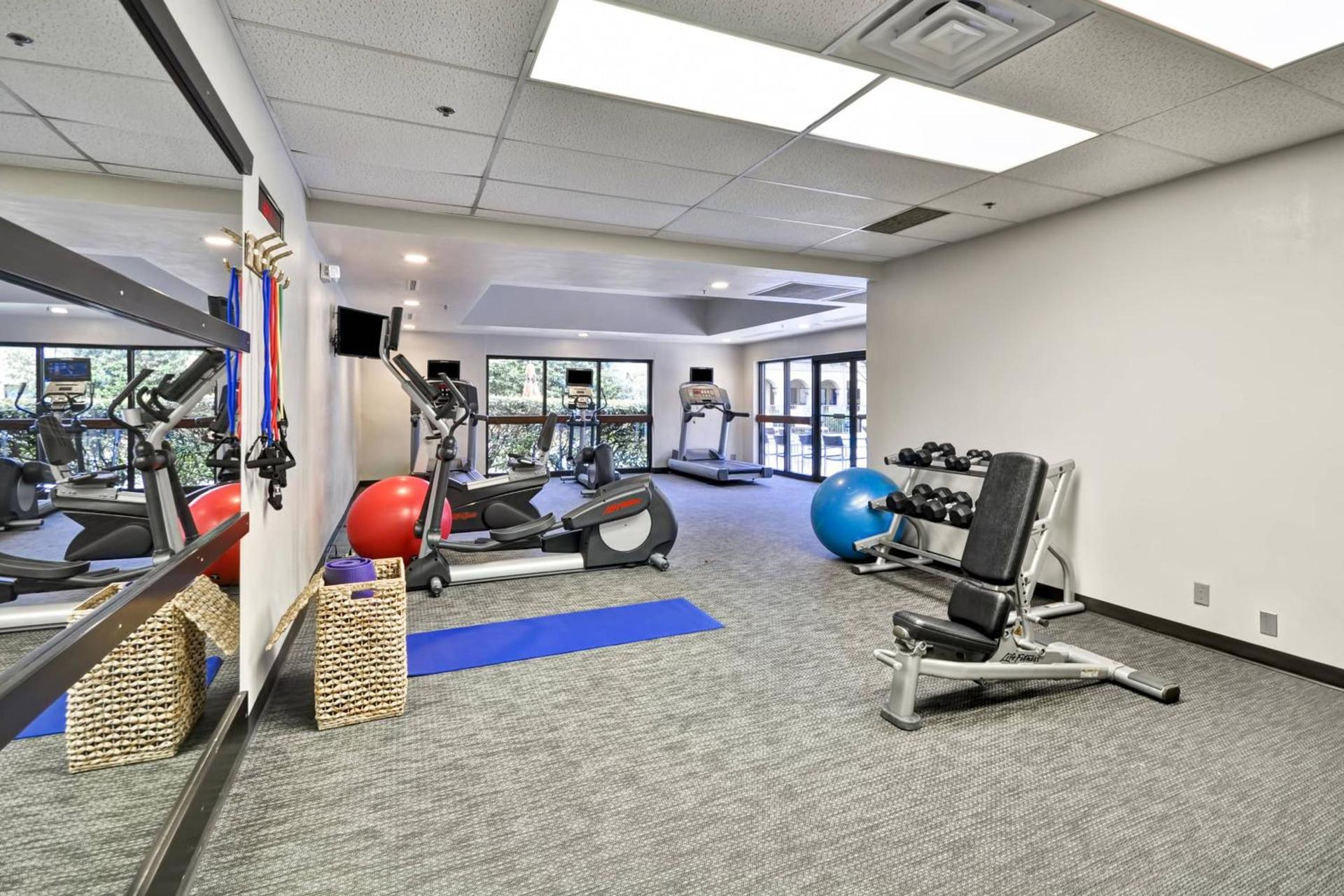 Fairfield Inn & Suites Dallas Medical/Market Center photo 23