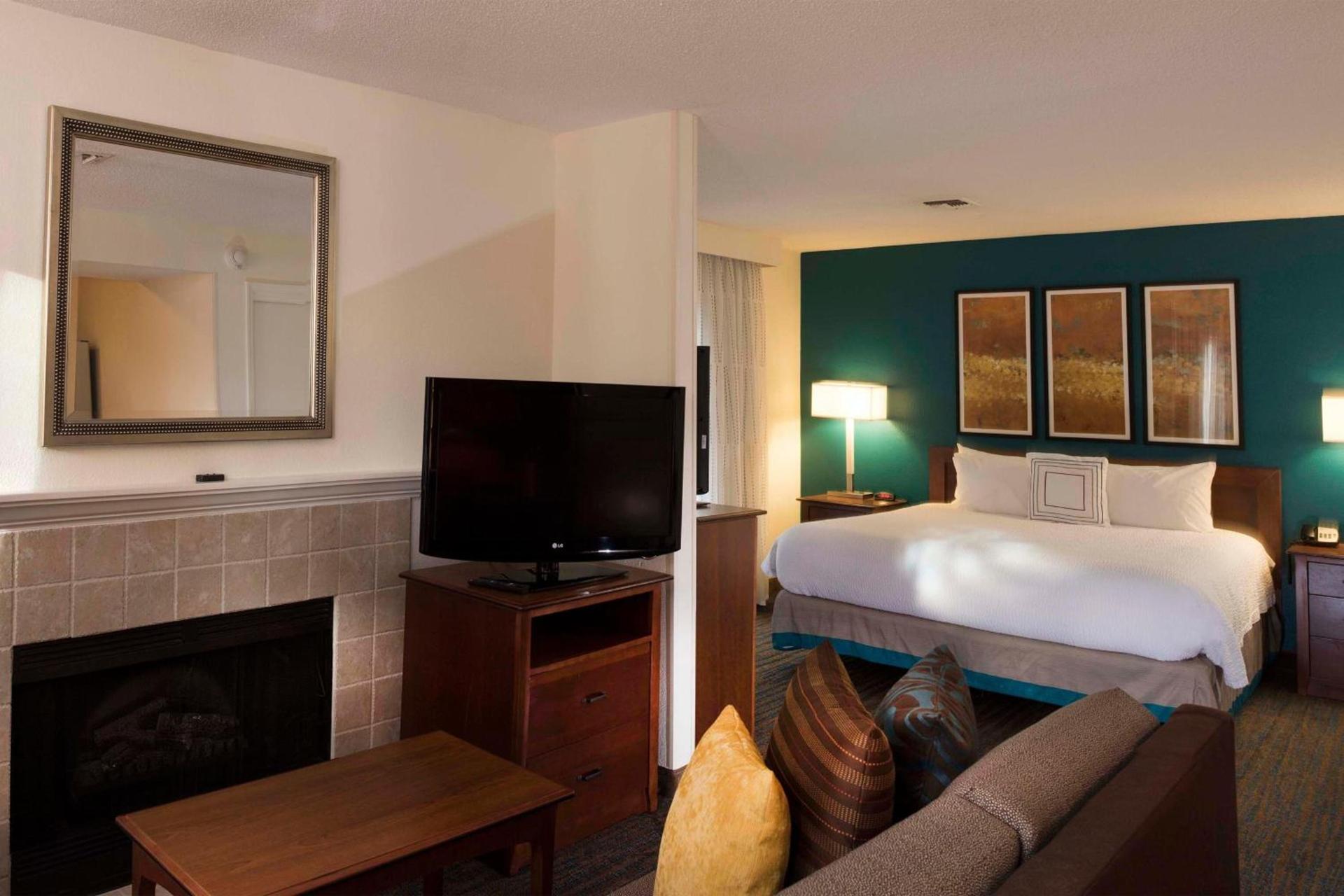 Residence Inn by Marriott Spartanburg photo 6