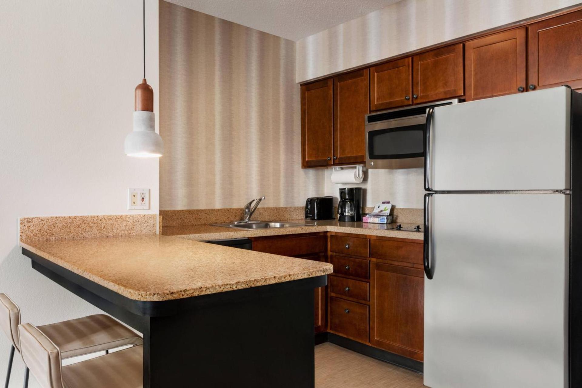 Residence Inn Baltimore White Marsh photo 8