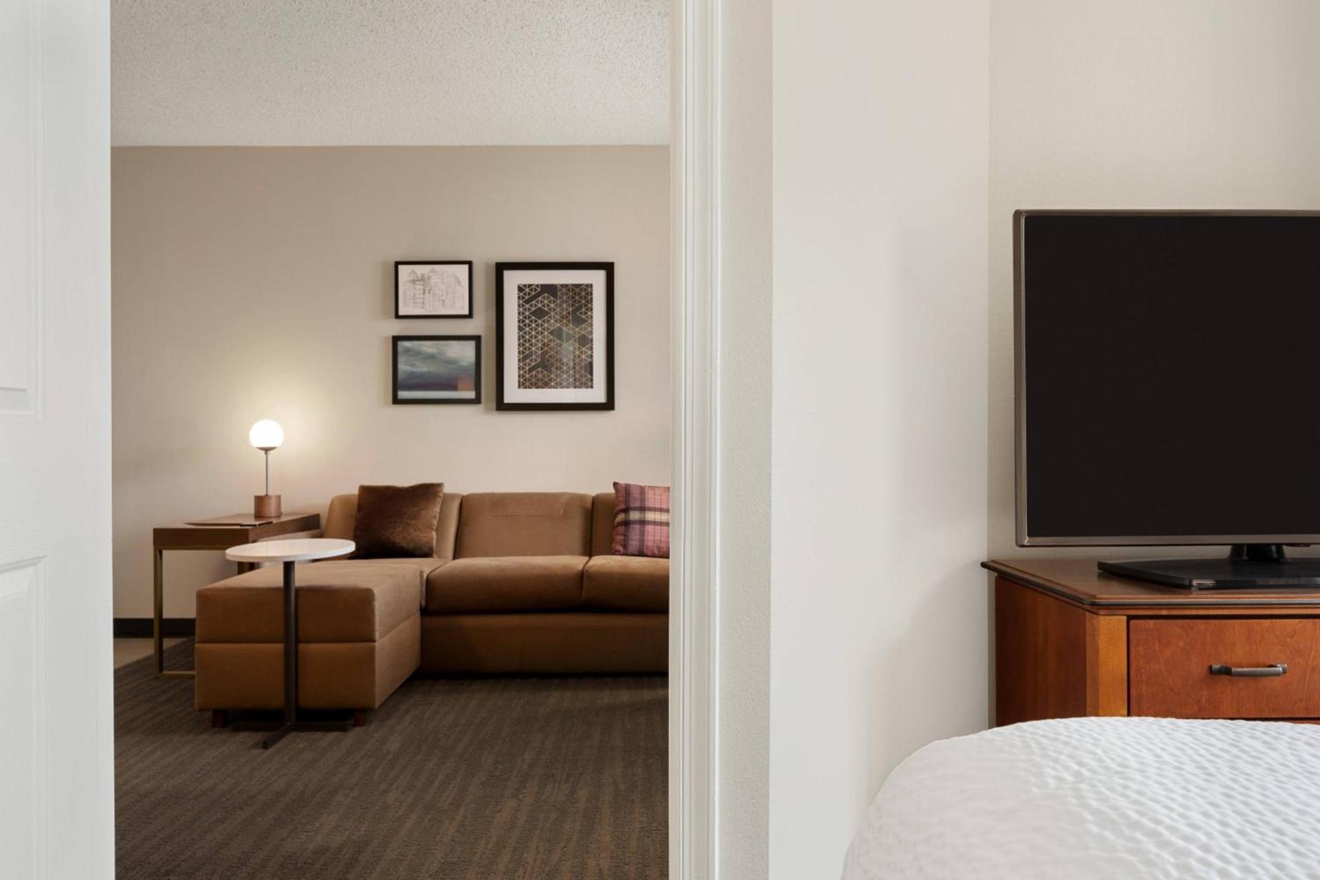 Residence Inn Baltimore White Marsh photo 11