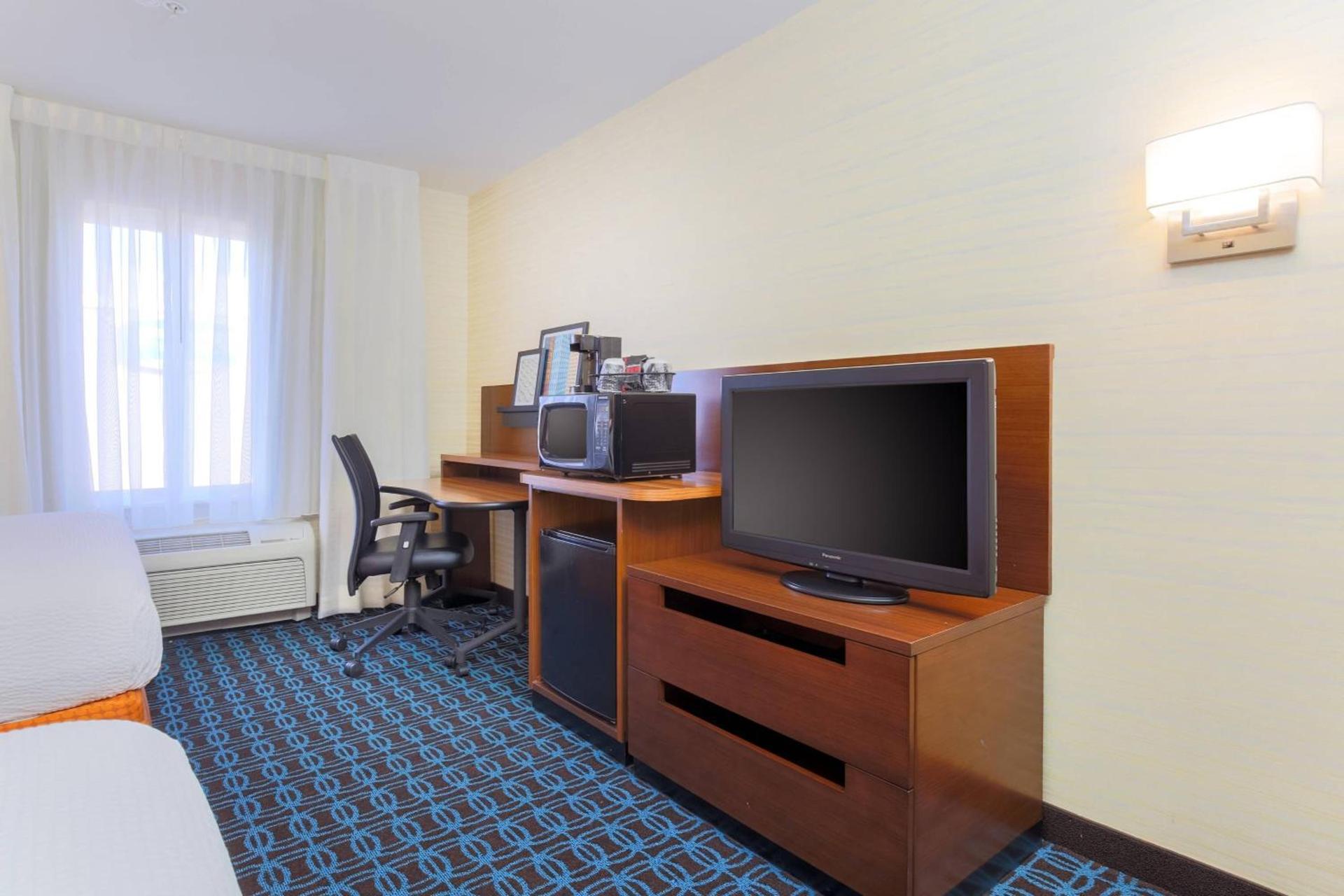 Fairfield by Marriott Inn & Suites Las Vegas Stadium Area photo 8