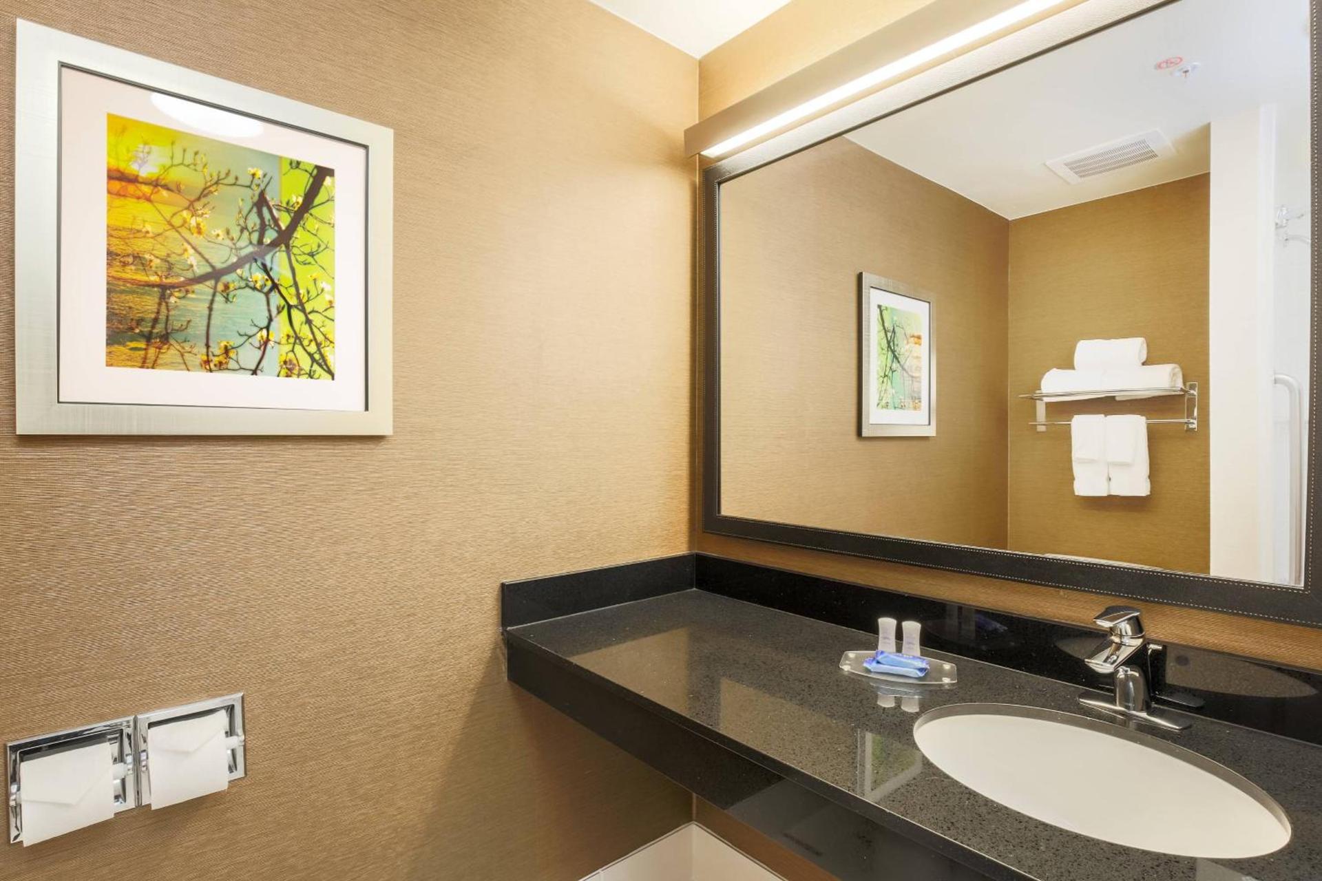Fairfield by Marriott Inn & Suites Las Vegas Stadium Area photo 11