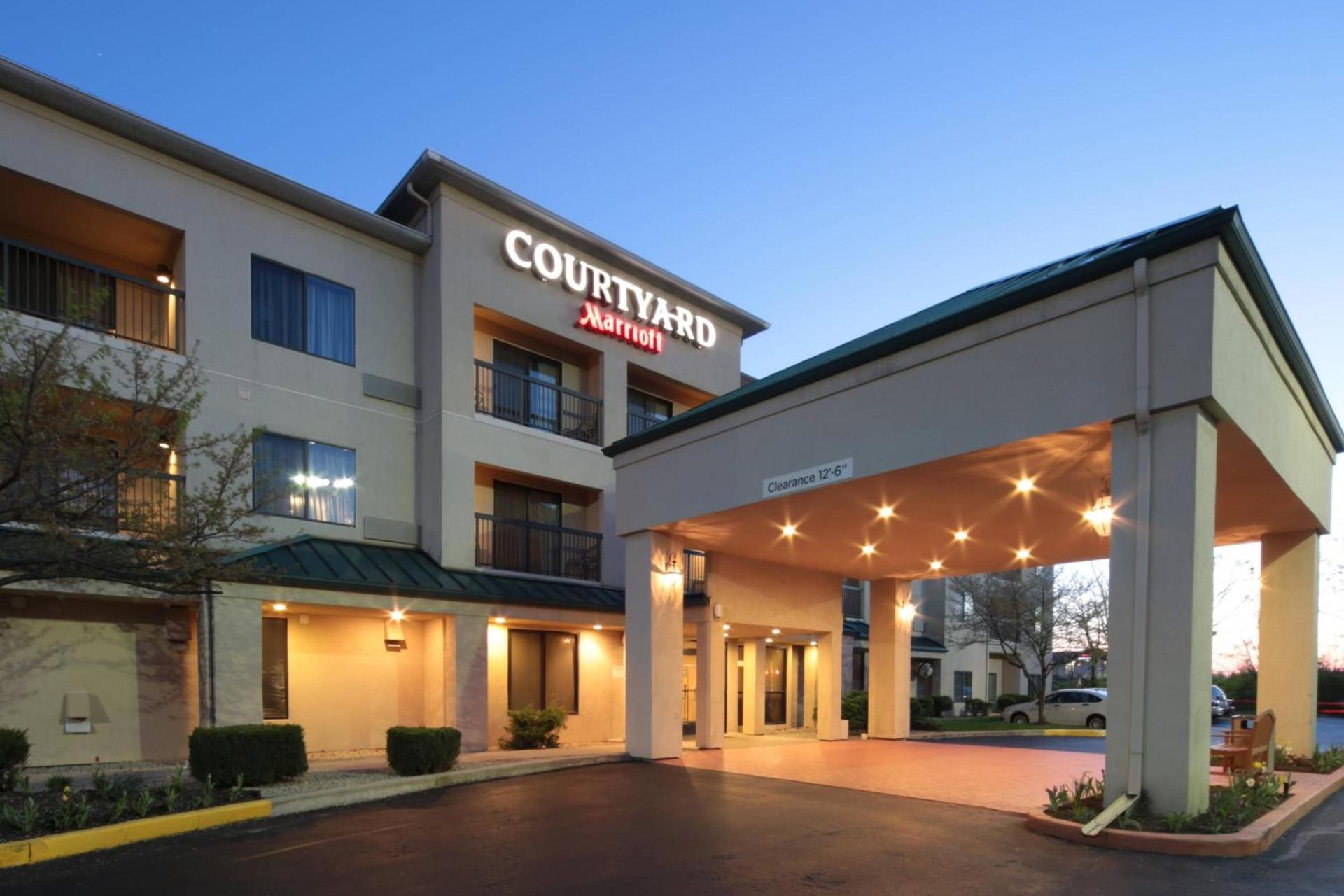 Courtyard by Marriott Dayton North photo 1