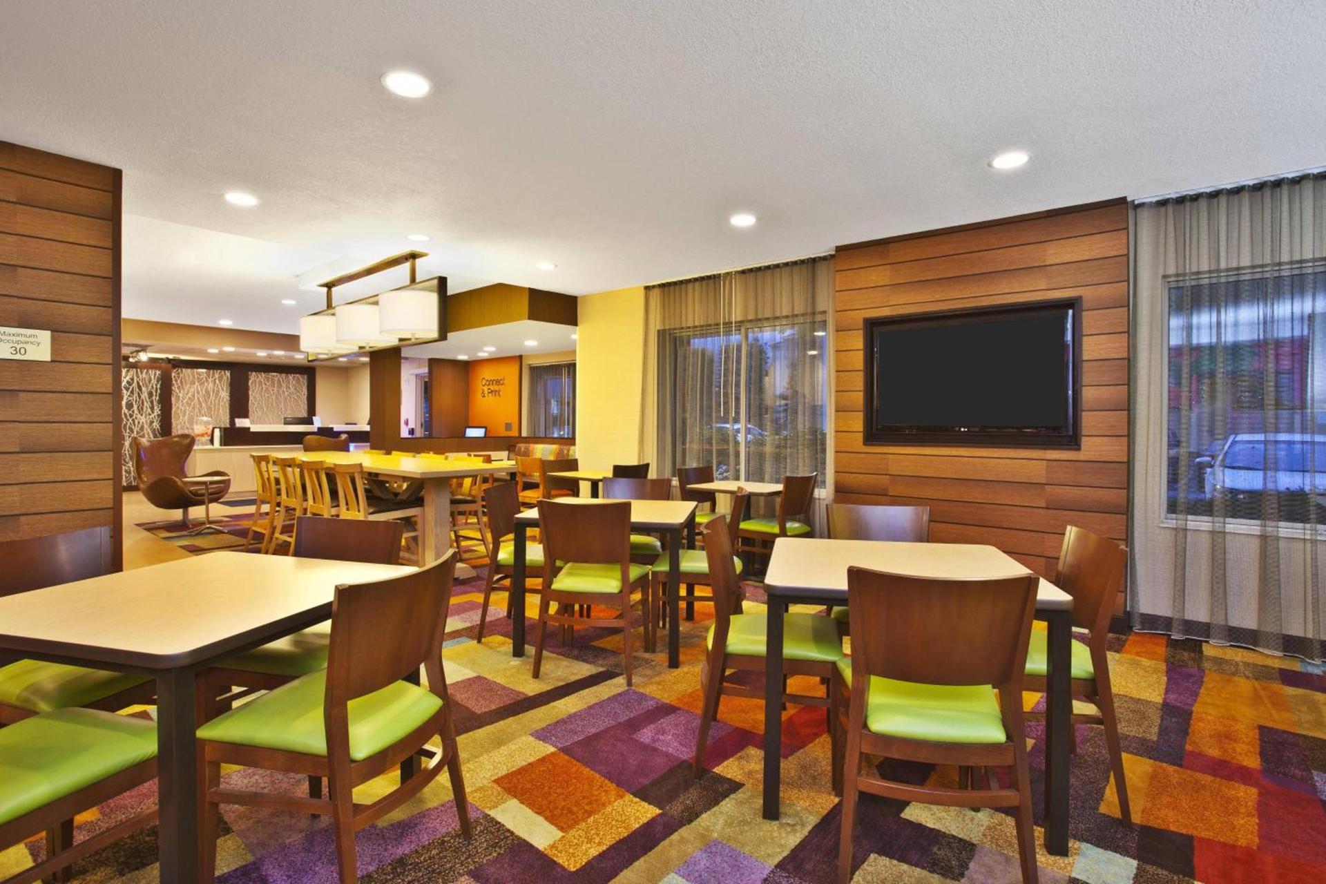 Fairfield by Marriott Southeast Hammond, IN photo 5