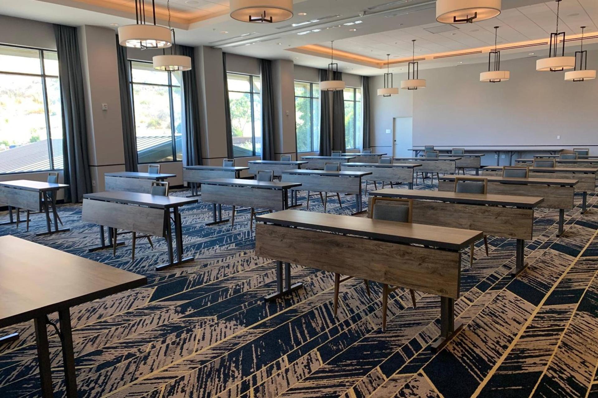 Courtyard by Marriott Thousand Oaks Agoura Hills photo 34