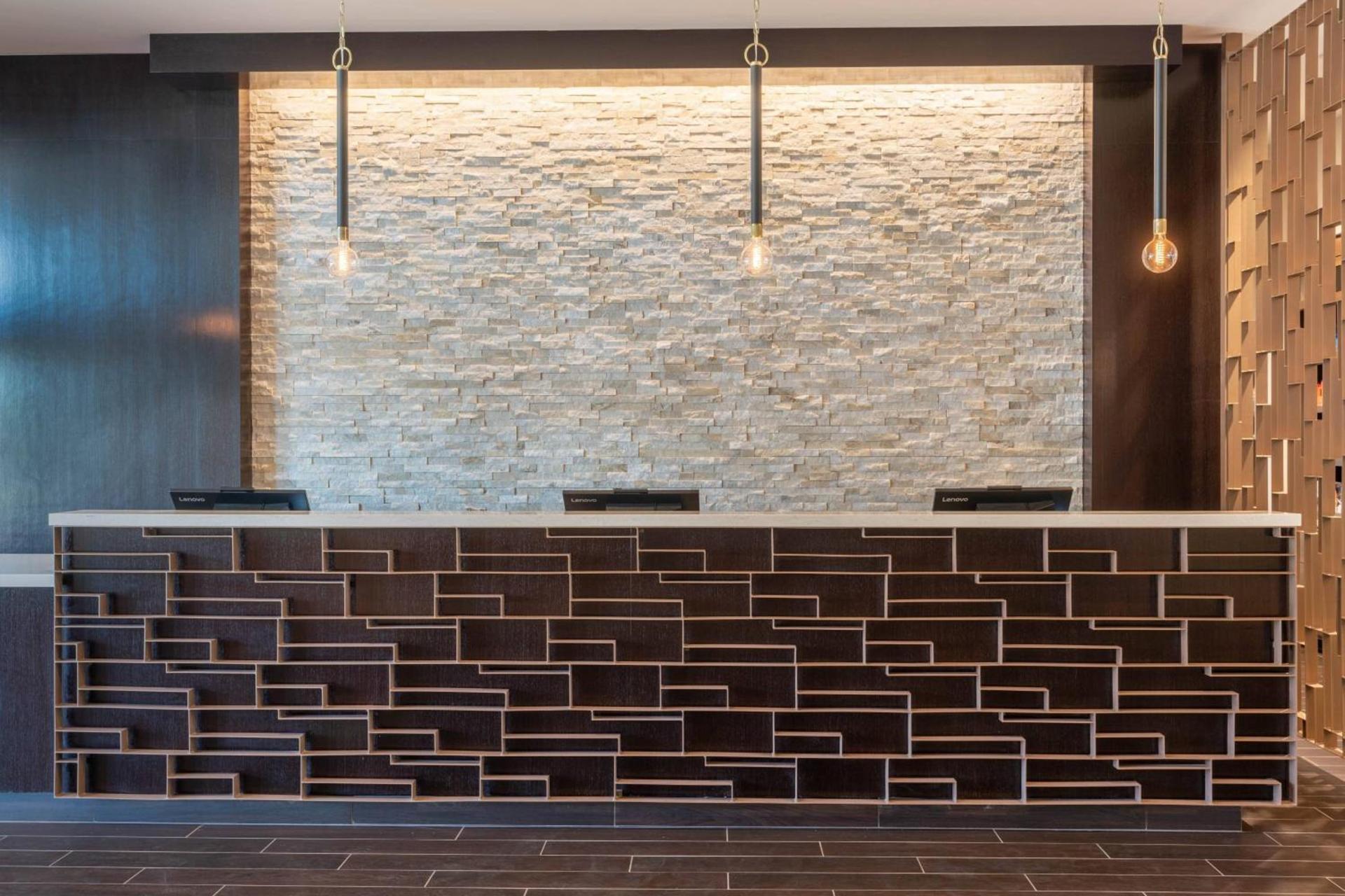 Courtyard by Marriott Thousand Oaks Agoura Hills photo 5