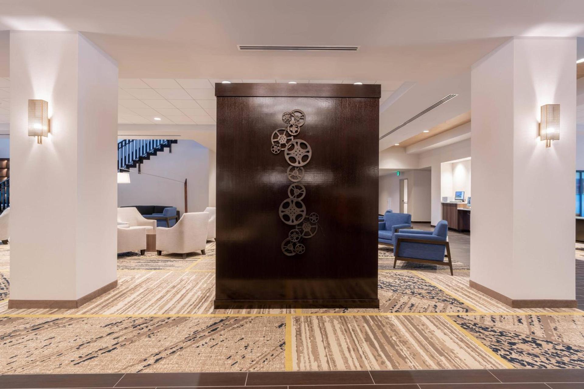 Courtyard by Marriott Thousand Oaks Agoura Hills photo 3