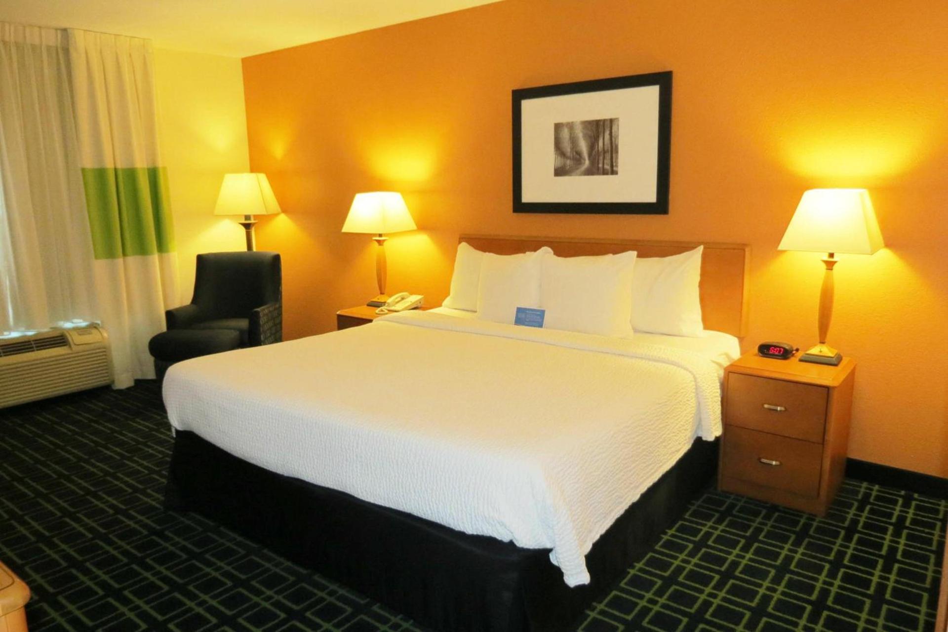 Fairfield Inn & Suites Mount Vernon Rend Lake photo 10