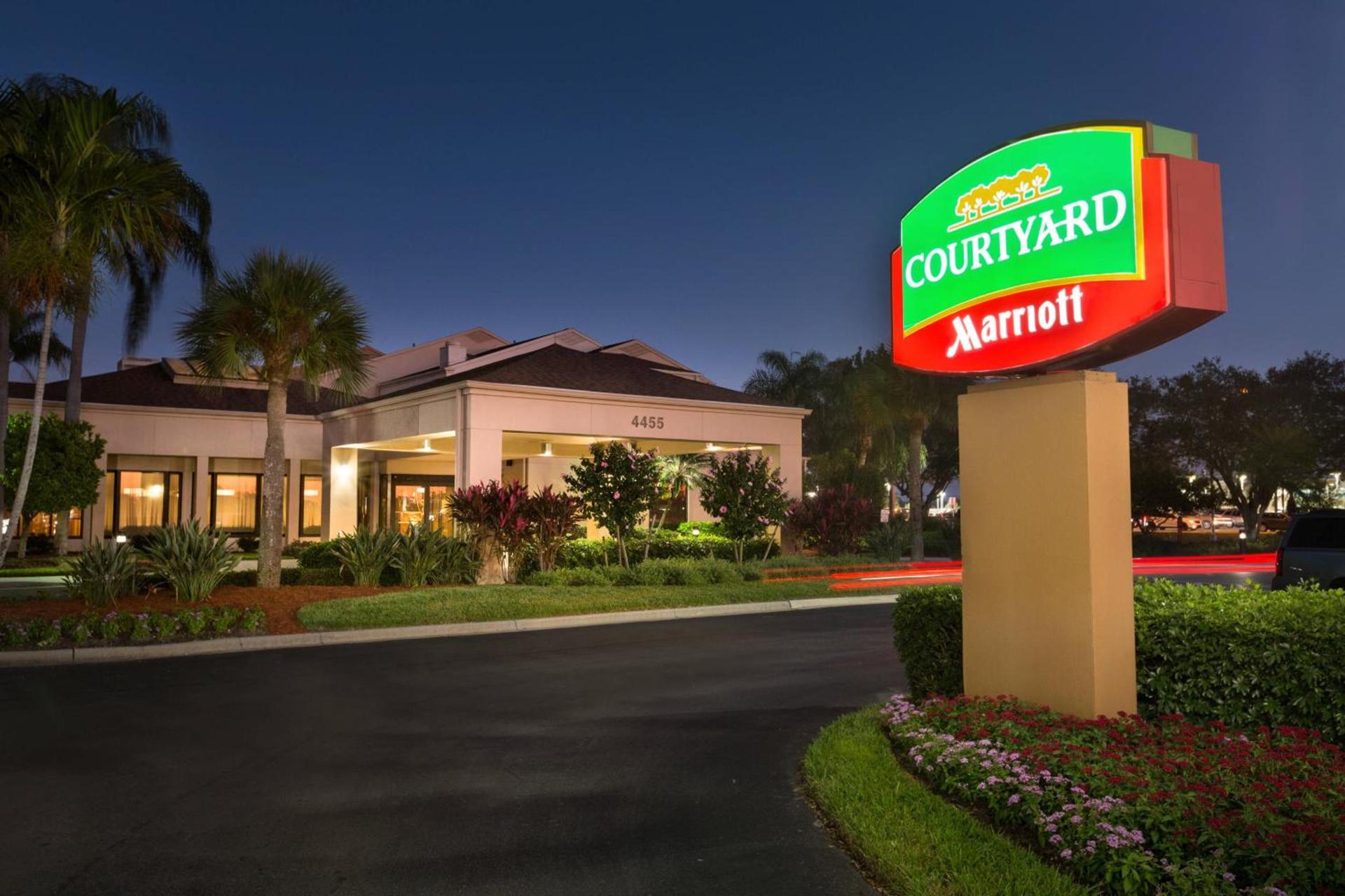 Courtyard by Marriott Fort Myers Cape Coral photo 3