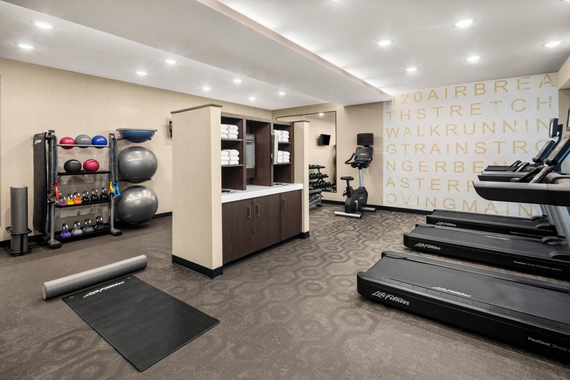 Residence Inn by Marriott East Peoria photo 24