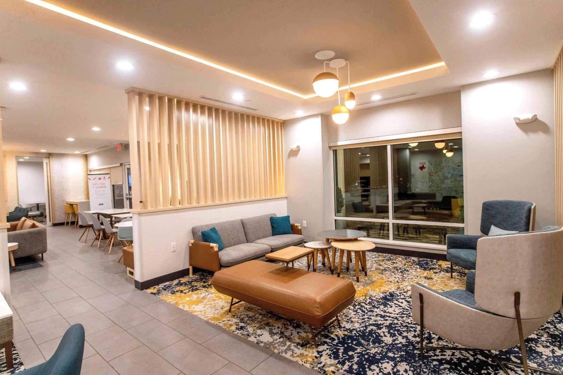 TownePlace Suites by Marriott Conroe photo 5