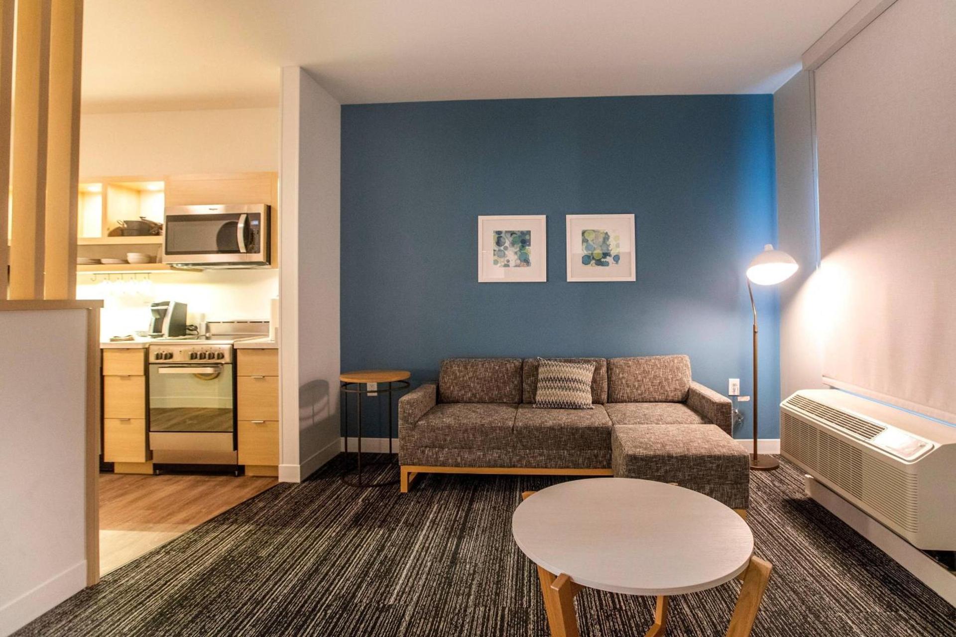 TownePlace Suites by Marriott Conroe photo 8