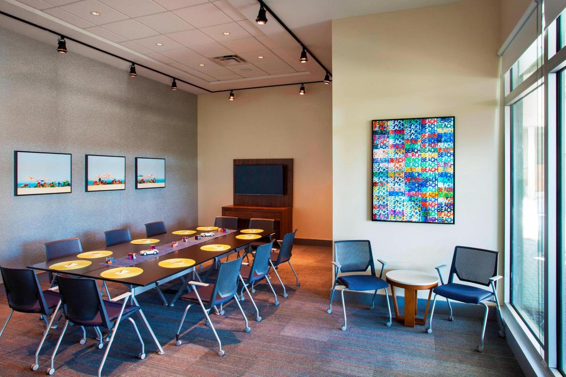 Aloft by Marriott Sarasota photo 21