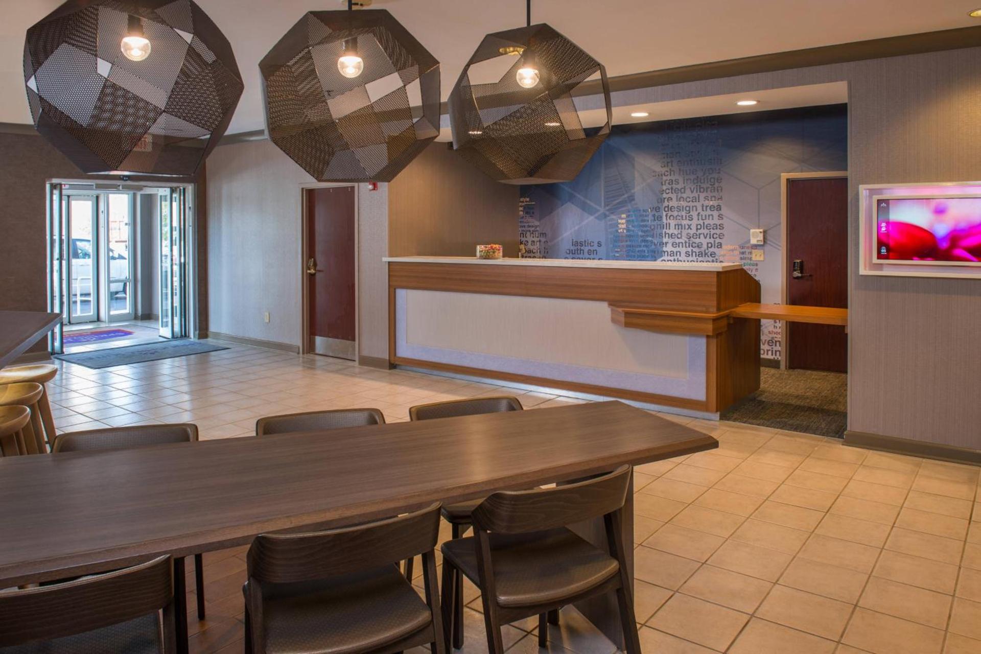SpringHill Suites Herndon Reston photo 13
