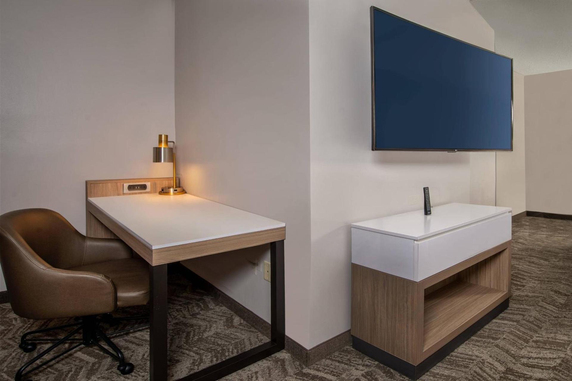 SpringHill Suites Herndon Reston photo 7