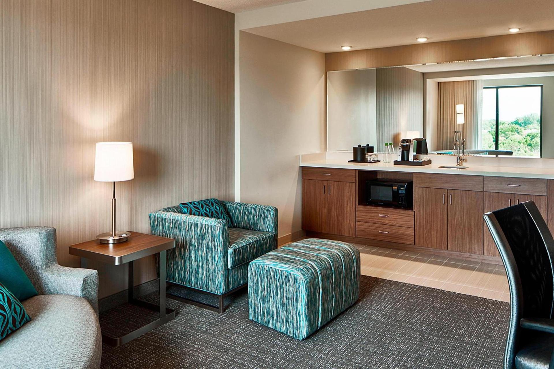 Courtyard by Marriott Minneapolis West photo 22