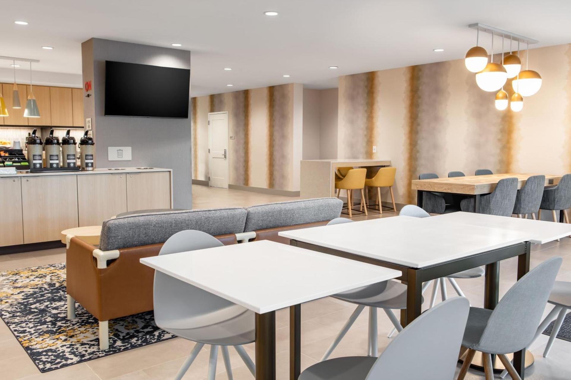 TownePlace Suites by Marriott Madison West, Middleton photo 21