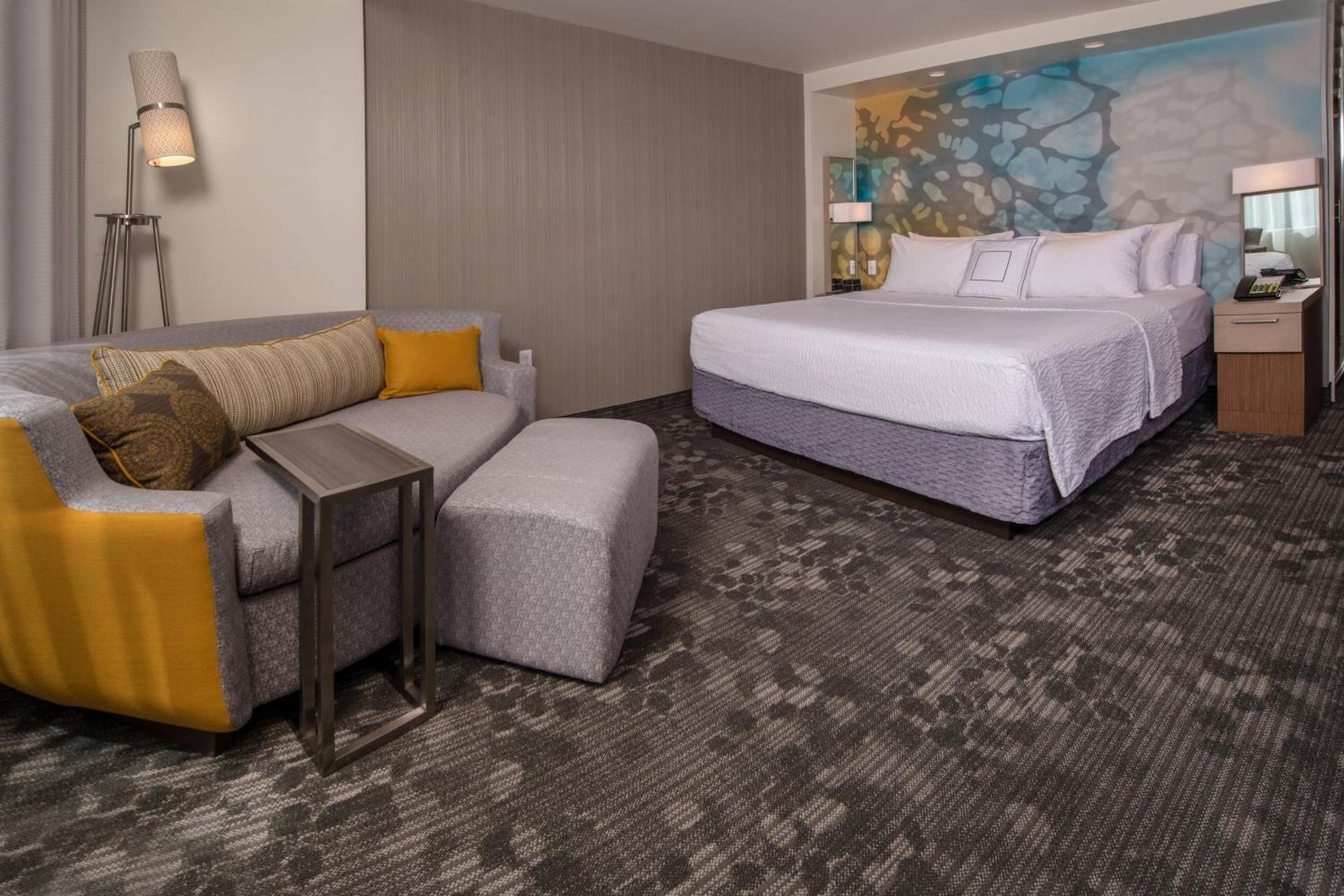 Courtyard by Marriott Hershey Chocolate Avenue photo 8